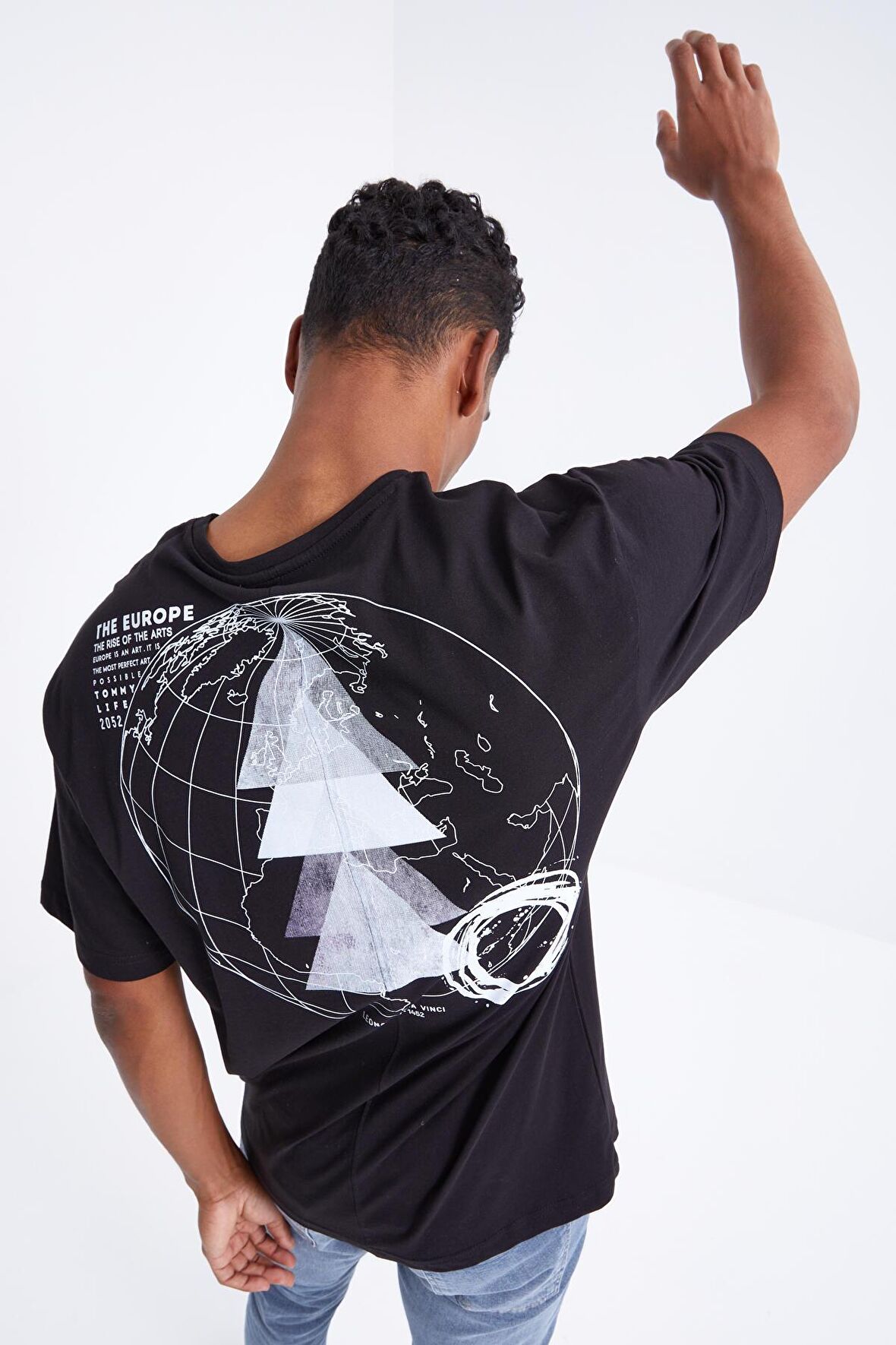 Siyah Sırt Baskılı O Yaka Erkek Oversize T-Shirt  - 88091 | XXL