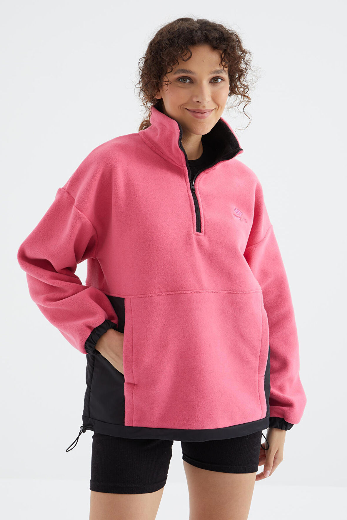 Şeker Pembe Yarım Fermuar Etek Ucu Büzgülü Dik Yaka  Oversize Kadın Polar Sweatshirt - 97236 | XL