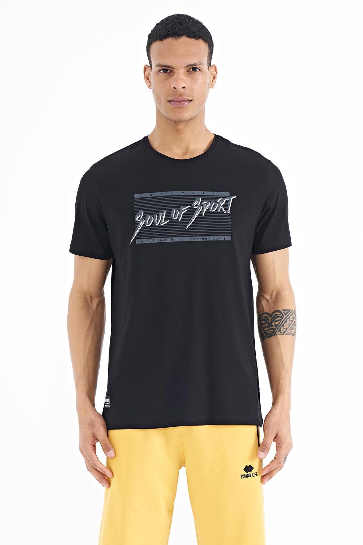 Siyah Yazı Desen Baskılı Standart Kalıp O Yaka Erkek T-Shirt - 88172 | L