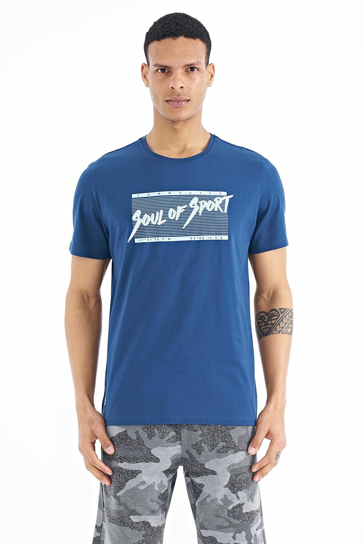 İndigo Yazı Desen Baskılı Standart Kalıp O Yaka Erkek T-Shirt - 88172 | XXL