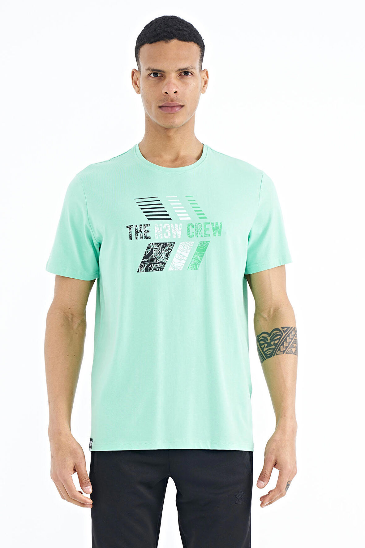 Su Yeşili Baskı Detaylı O Yaka Standart Kalıp Erkek T-Shirt - 88175 | XL