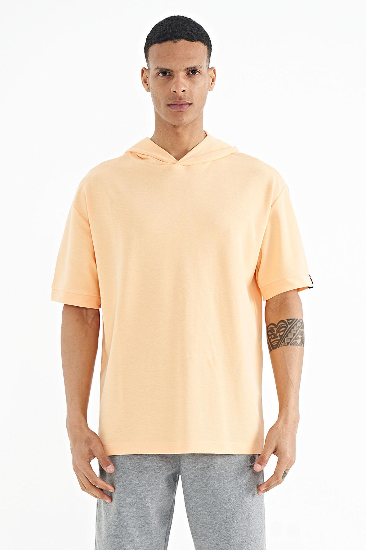 Kavun Içi Kapüşonlu Kol Etiket Detaylı Oversize Erkek T-shirt - 88179 | L
