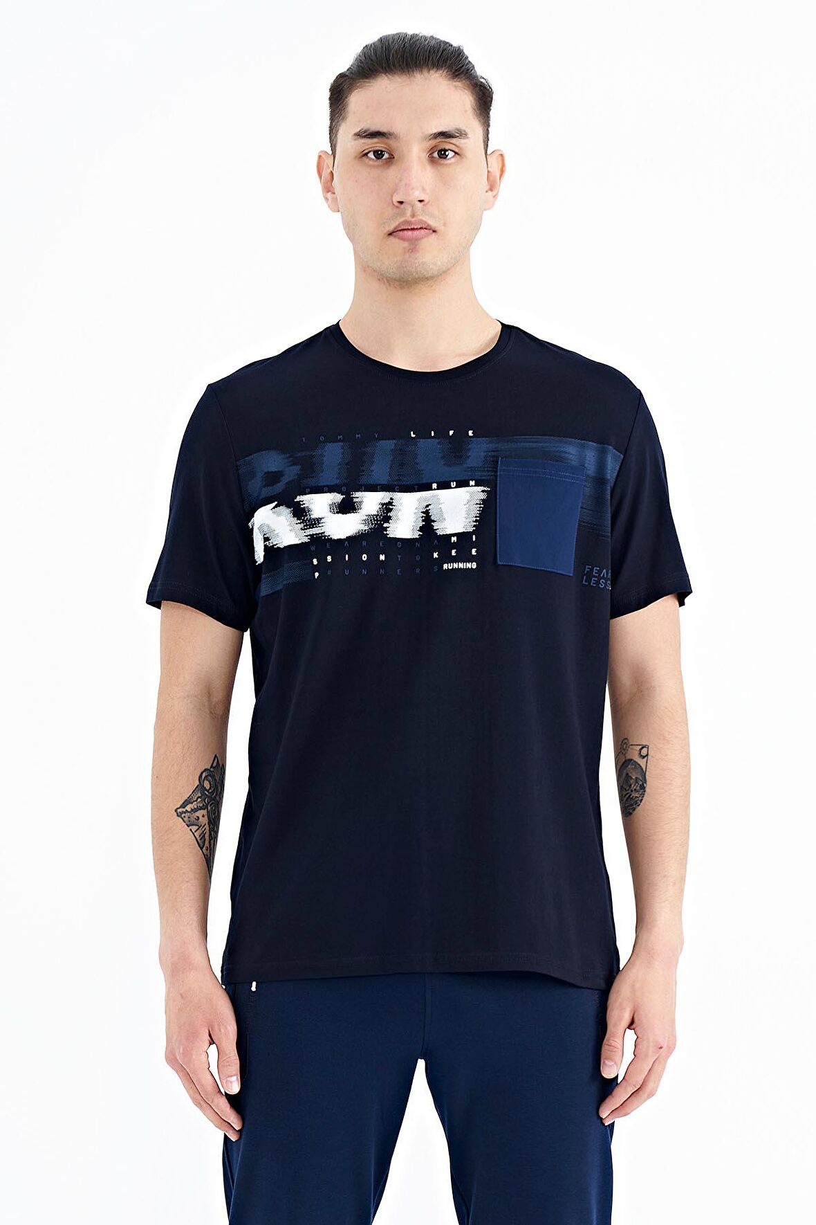 Lacivert Ön Cep Detaylı Baskılı Standart Kalıp Erkek T-Shirt - 88200 | XXL