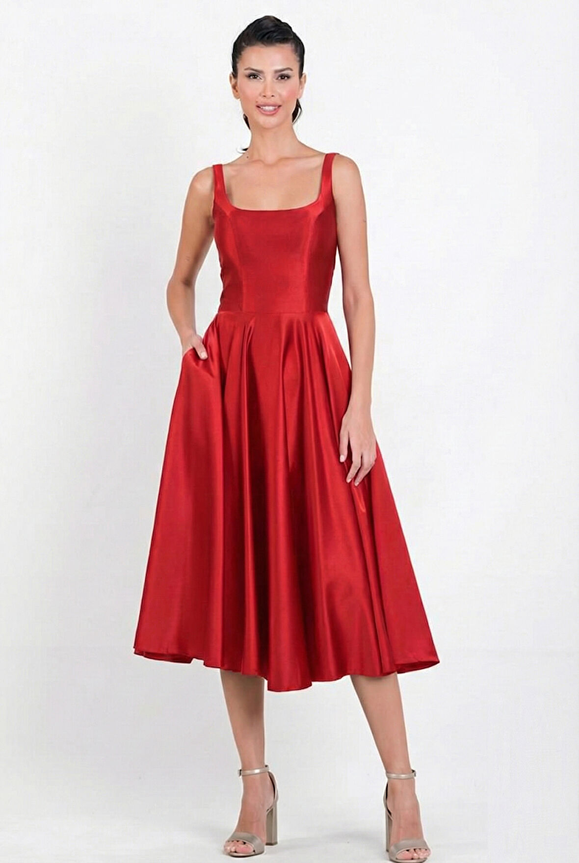 Nema Sırtı Çapraz Bağlamalı U Yaka Midi Abiye Elbise KIRMIZI