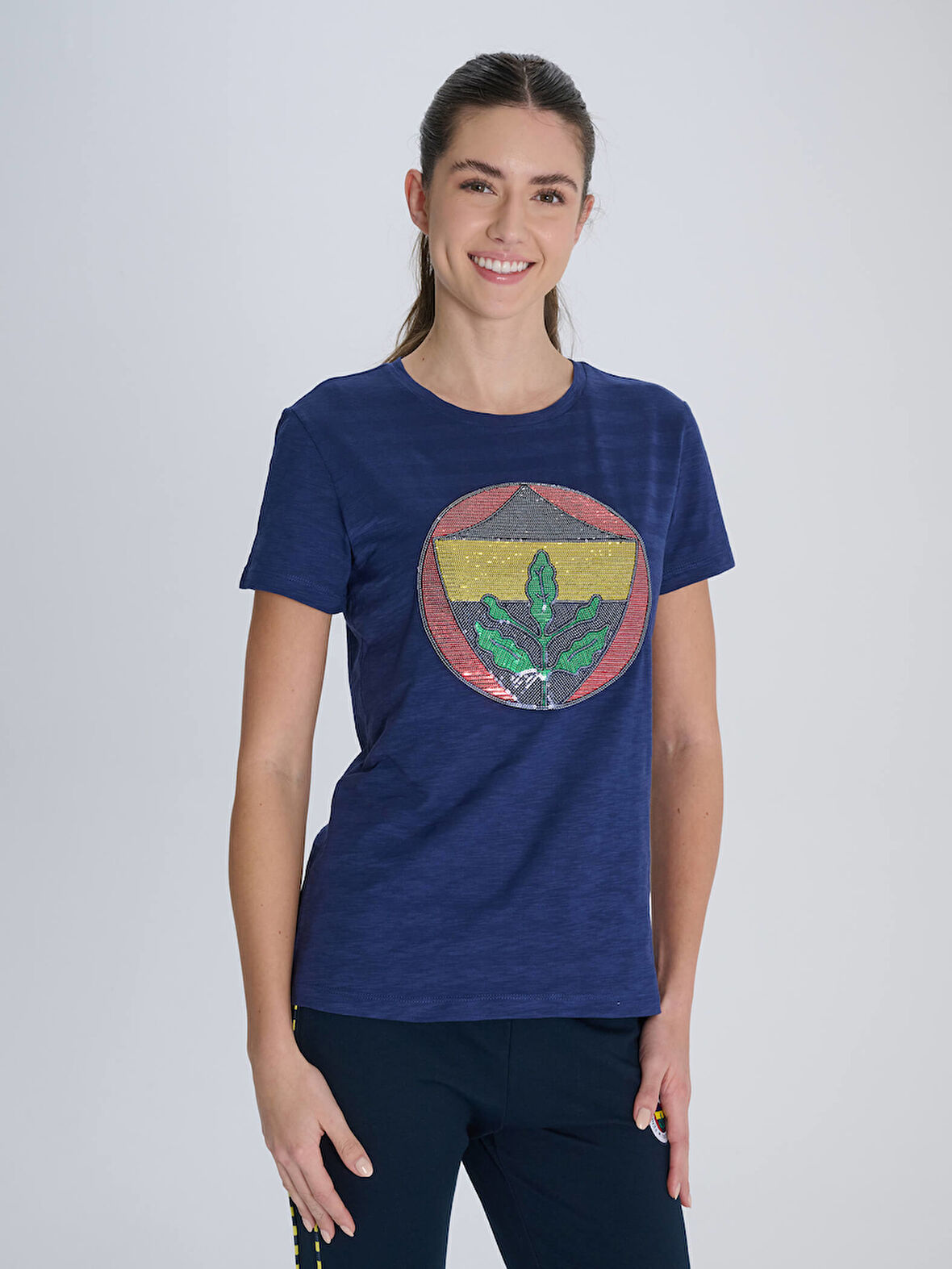 KADIN TRIBUN 6 RENK LOGOLU TSHIRT