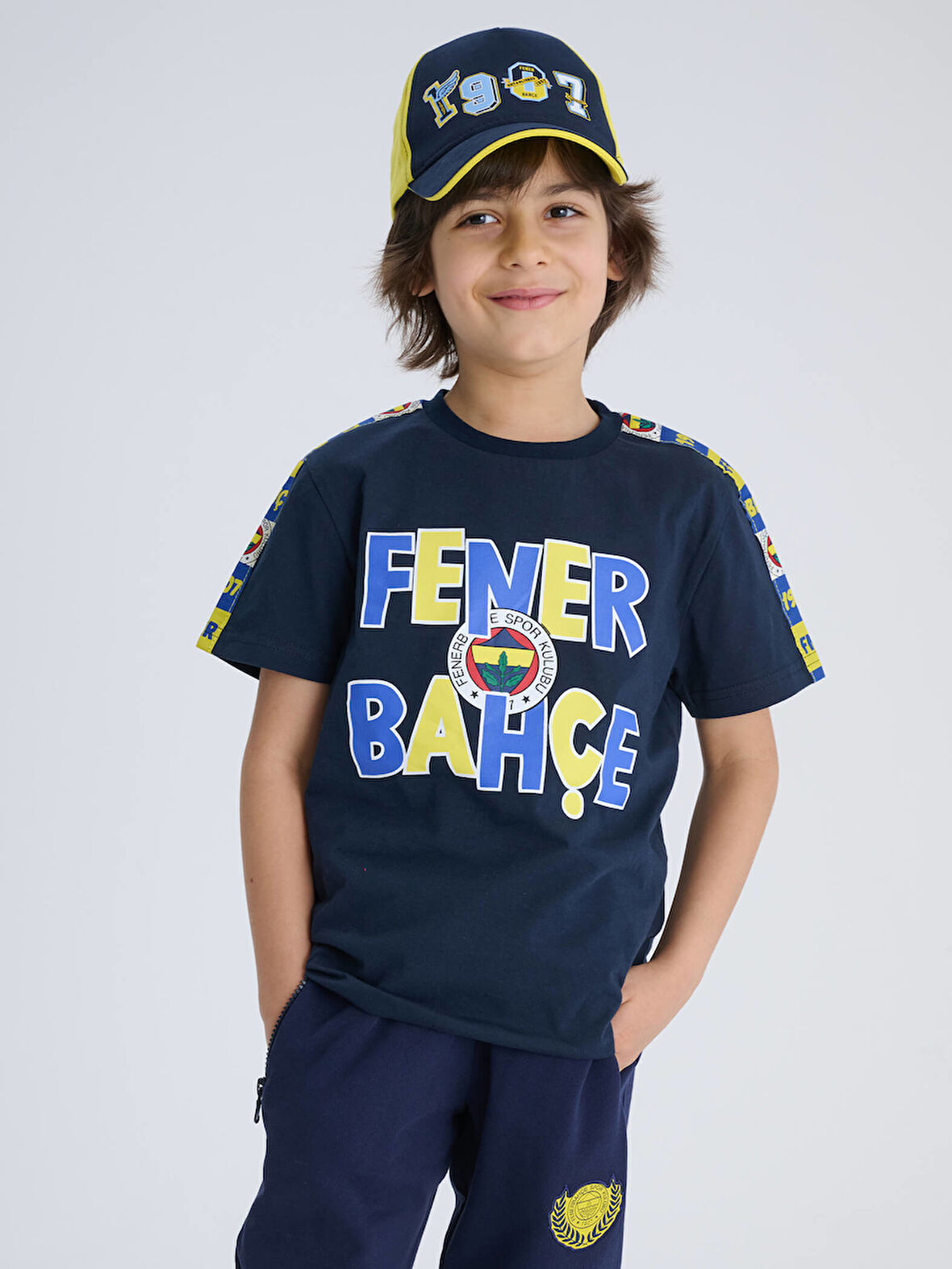 ÇOCUK TRIBUN TİKTAKLI TSHIRT