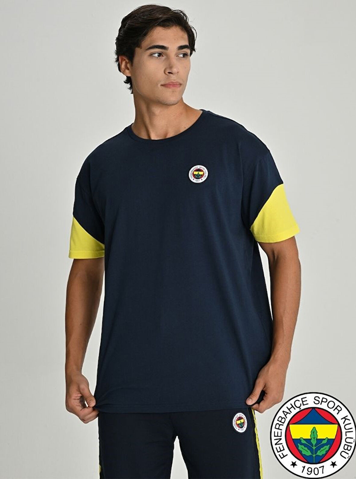 Fenerbahçe S.K. 25/26 Sezon Tribün Mesh Baskılı Oversize Fit Tişört Tribün Forması