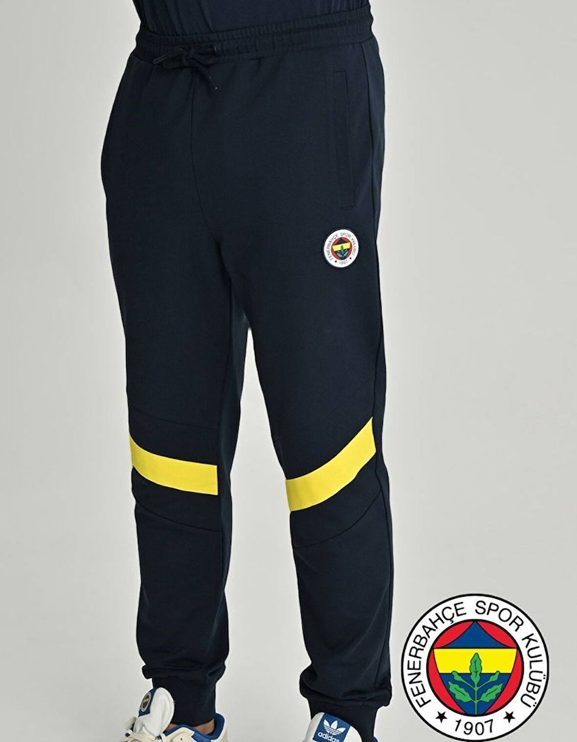 Fenerbahçe S.K. 25/26 Sezon Tribün 6 Renk Logolu Erkek Eşofman Altı