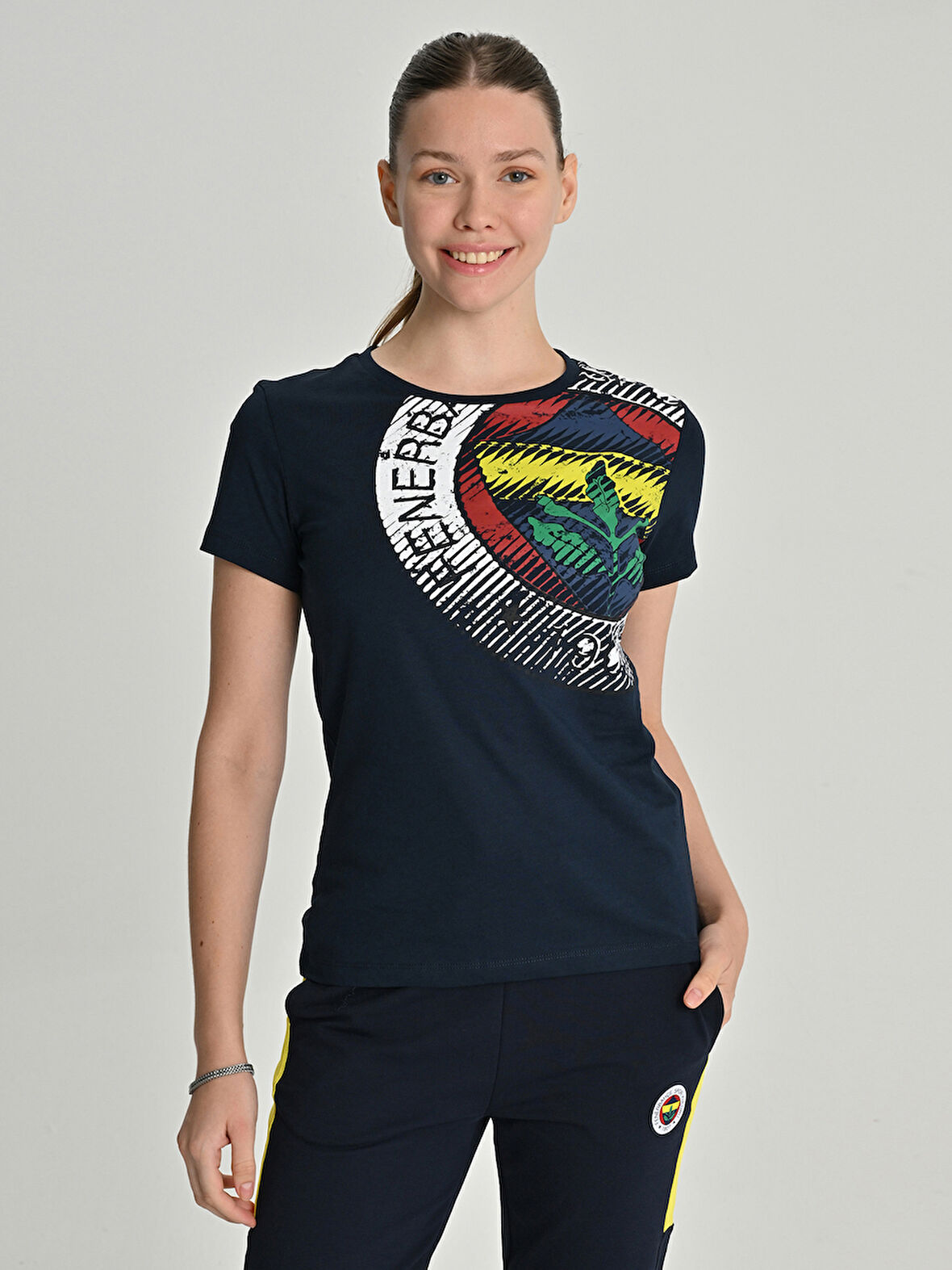 KADIN TRIBUN 6 RENK LOGOLU TSHIRT