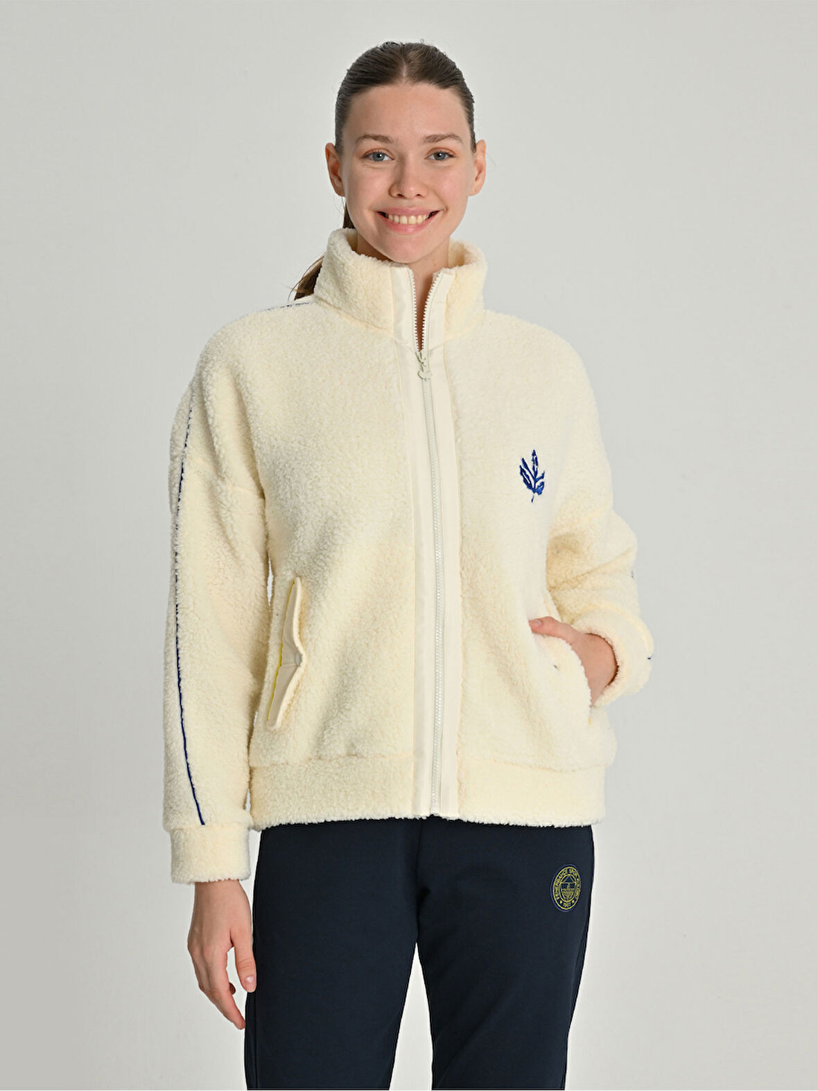 KADIN TREND ARA BİYELİ PELUŞ SWEAT