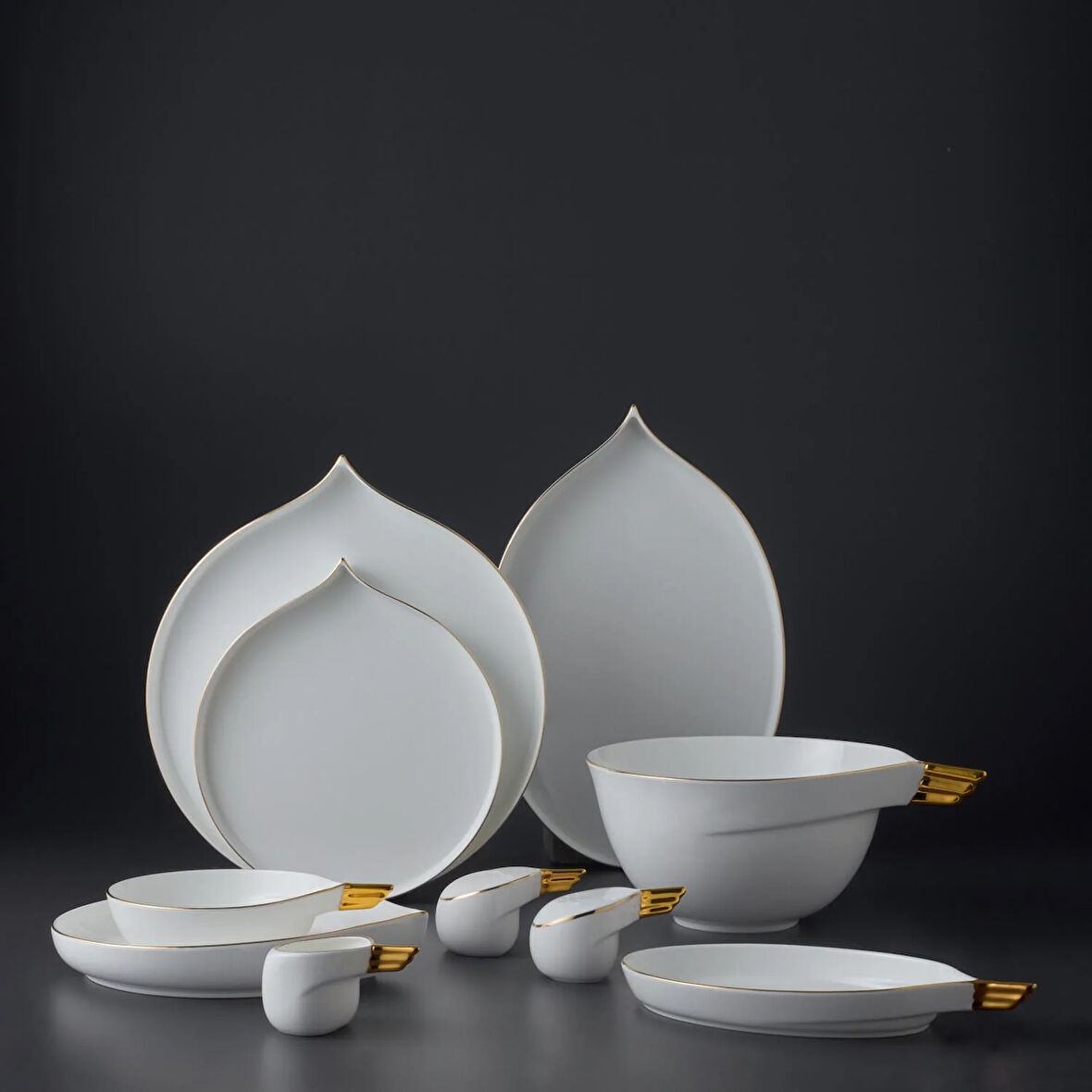 Jumbo Goddess Gold 61 Parça 12 Kişilik Yemek Takımı