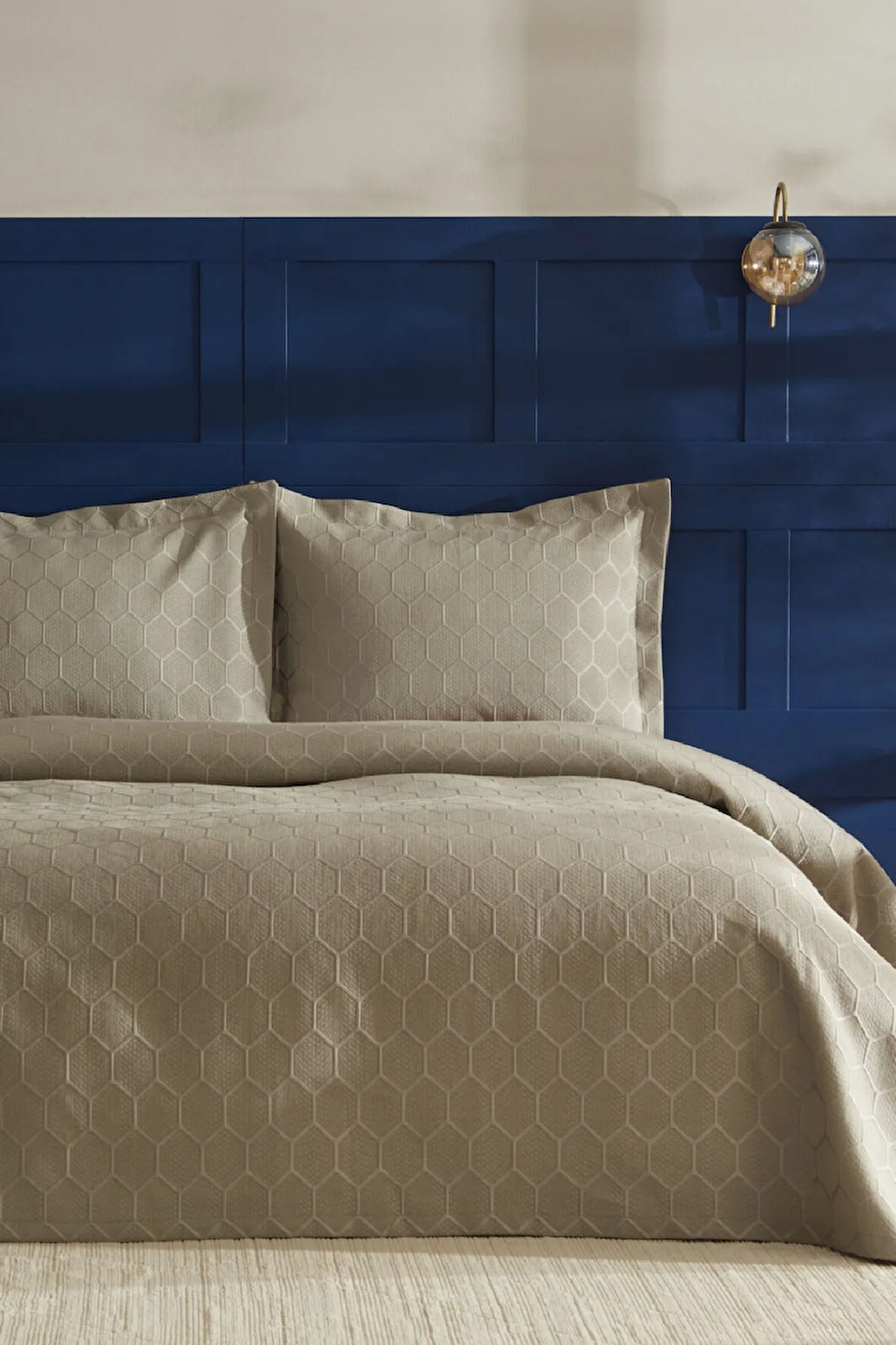 Nautica Home Polygon Çift Kişilik Yatak Örtüsü Seti  