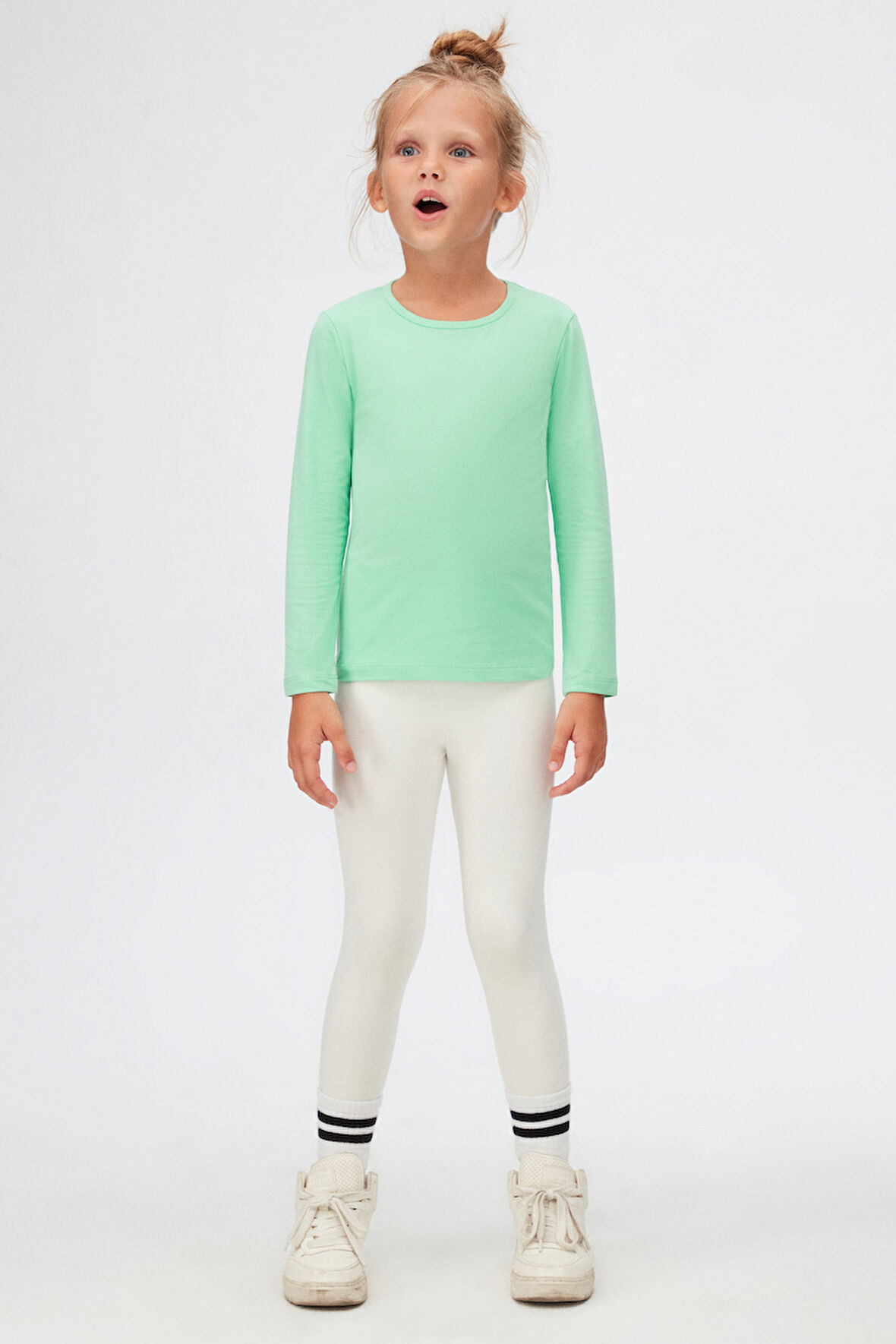Pastel Yeşil Basic Mevsimlik Likralı Uzun Kollu Kız Çocuk Tişört