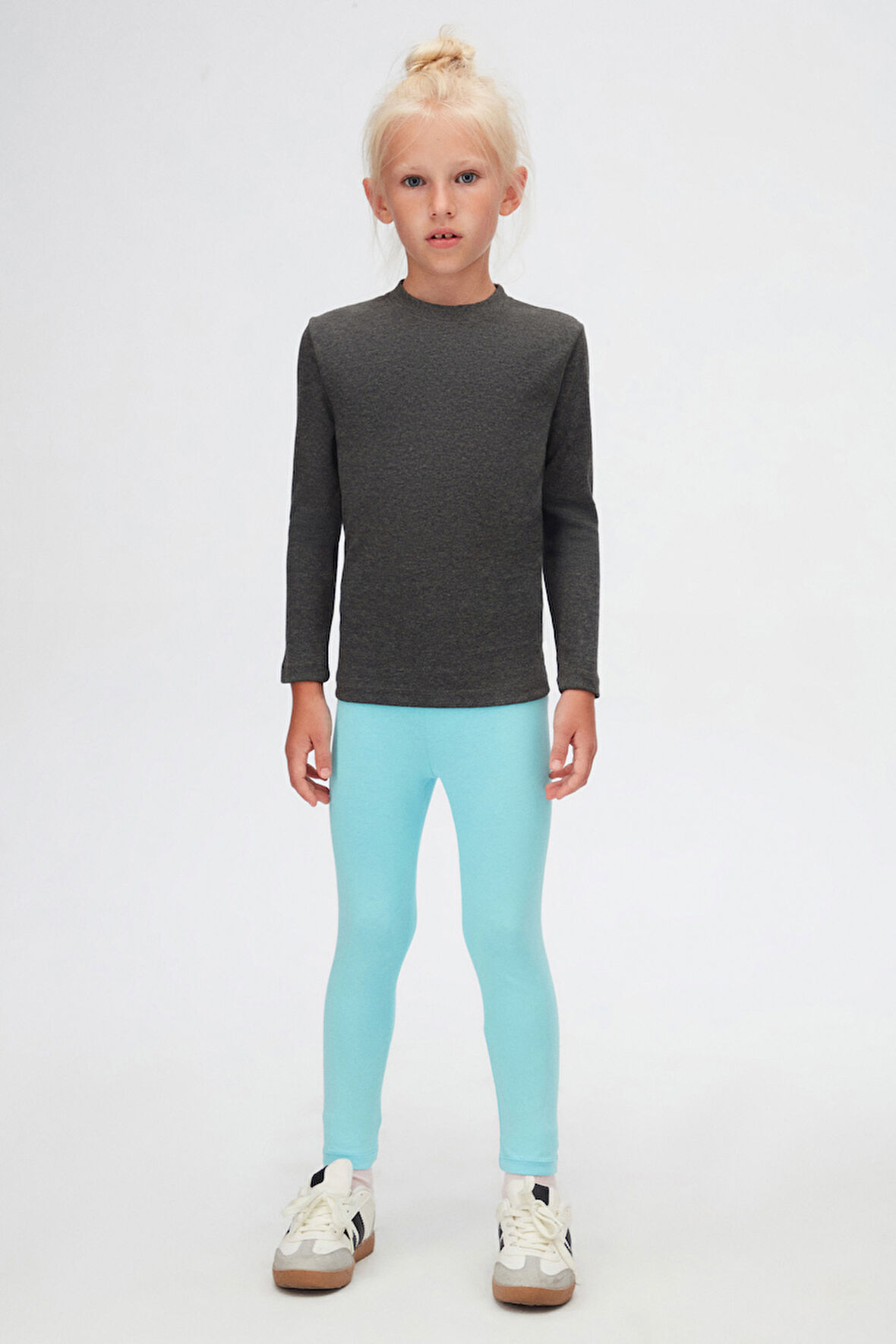 Antrasit Basic Kışlık Sıfır Yaka Uzun Kollu Kız Çocuk Tişört