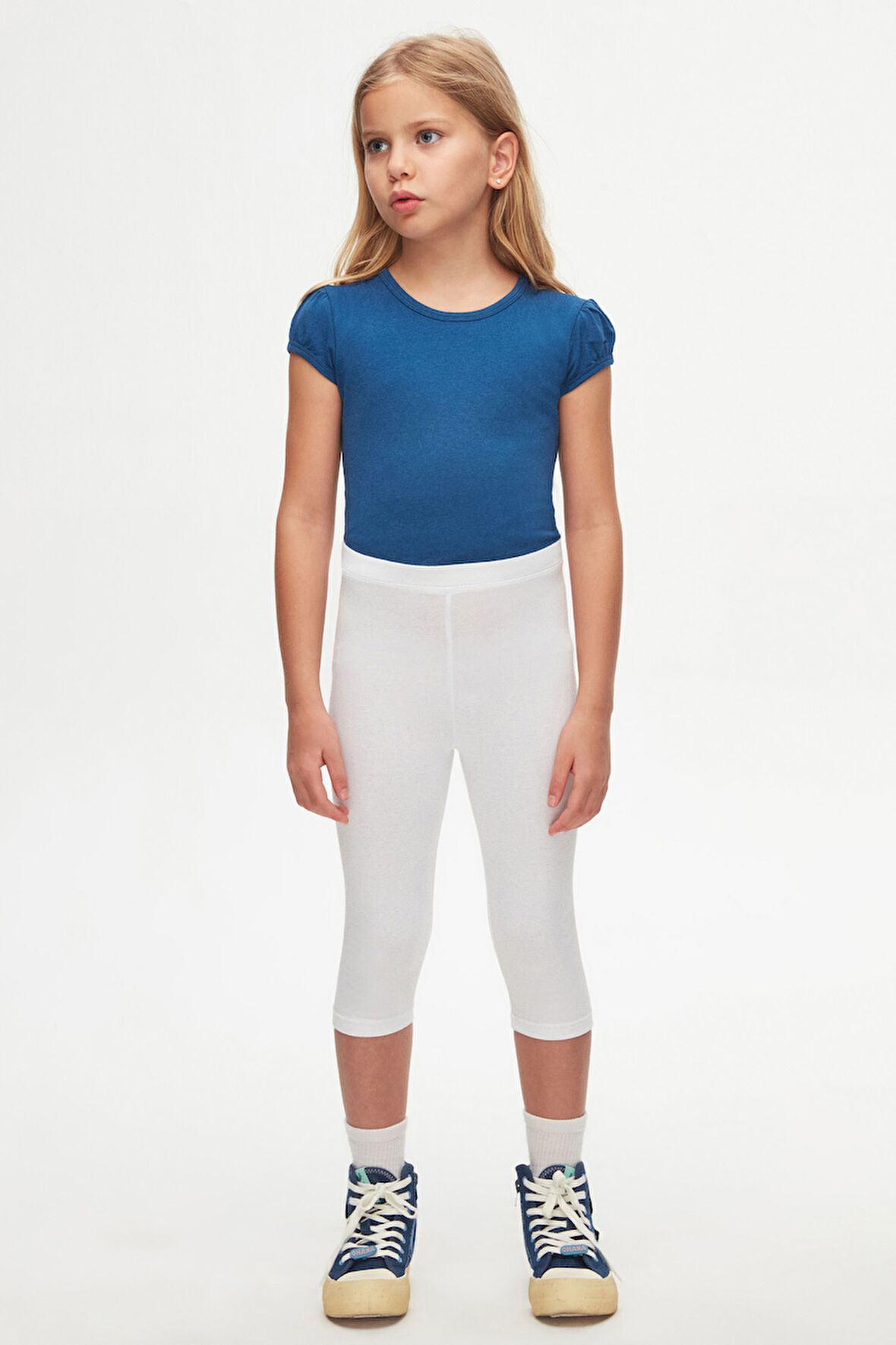 Beyaz Basic Kız Çocuk Diz Altı Tayt Kapri