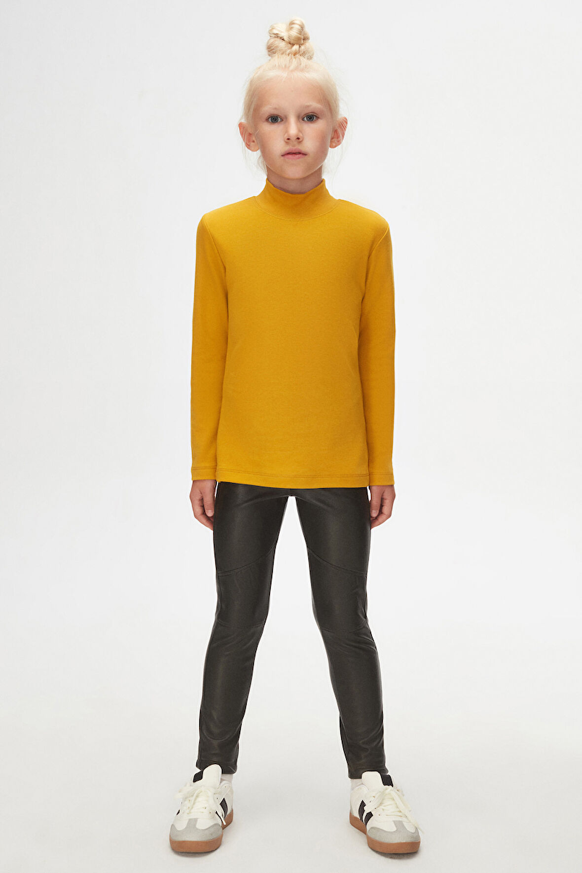 Hardal Basic Kışlık Yarım Balıkçı Yaka Uzun Kollu Kız Çocuk Tişört