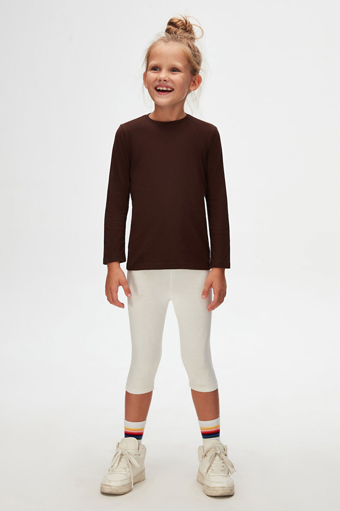 Kahverengi Basic Unisex Çocuk Mevsimlik Sıfır Yaka Uzun Kollu Tişört