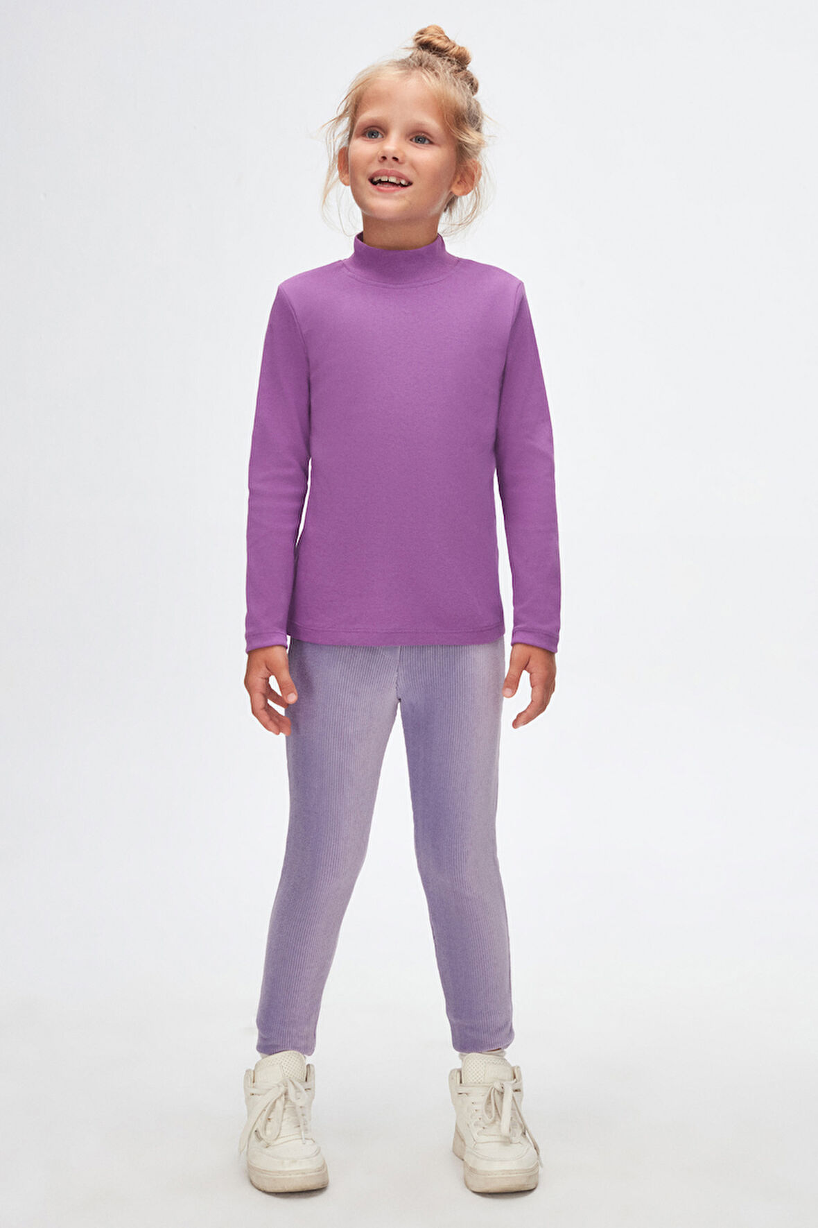 Açık Mor Basic Kışlık Yarım Balıkçı Yaka Uzun Kollu Kız Çocuk Tişört