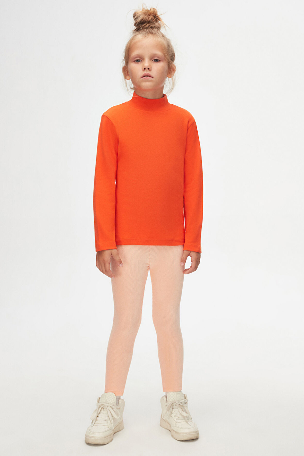 Turuncu Basic Kışlık Yarım Balıkçı Yaka Uzun Kollu Kız Çocuk Tişört