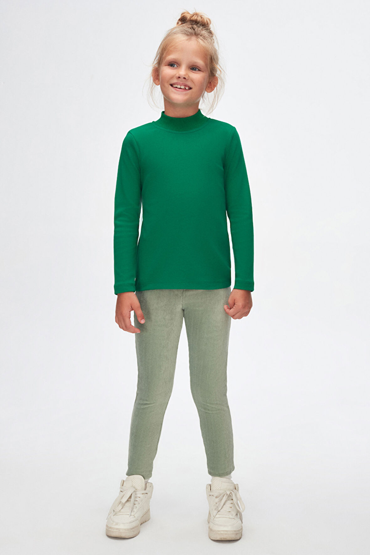 Yeşil Basic Kışlık Yarım Balıkçı Yaka Uzun Kollu Kız Çocuk Tişört