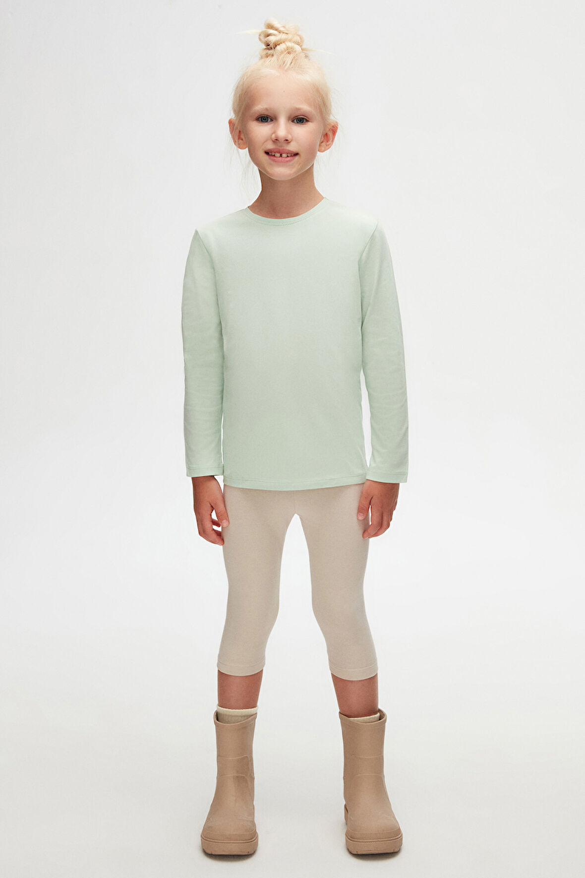 Soft Yeşil Basic Unisex Çocuk Mevsimlik Sıfır Yaka Uzun Kollu Tişört