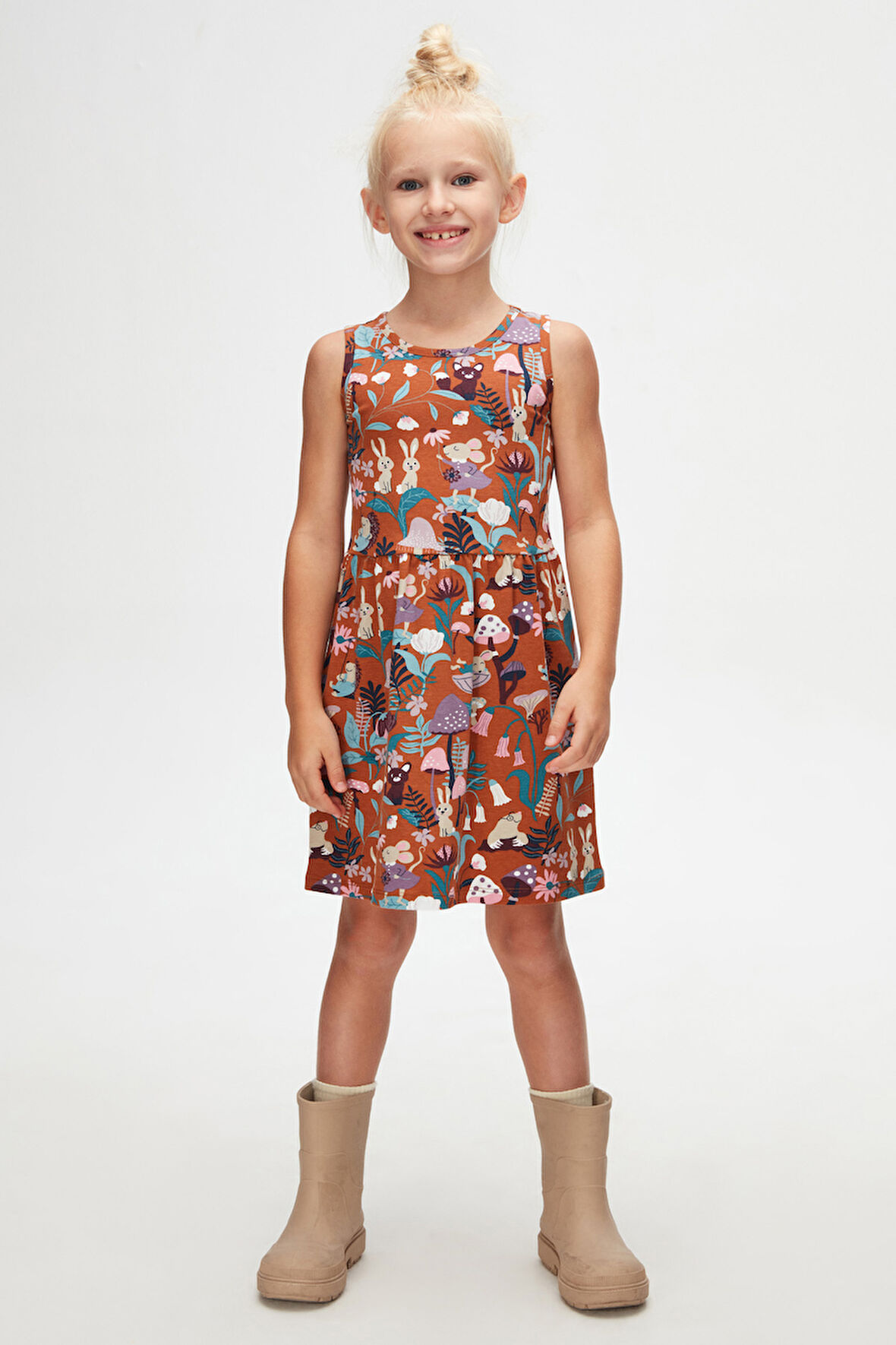 Kahverengi Forest Animals Kız Çocuk Desenli Kolsuz Elbise