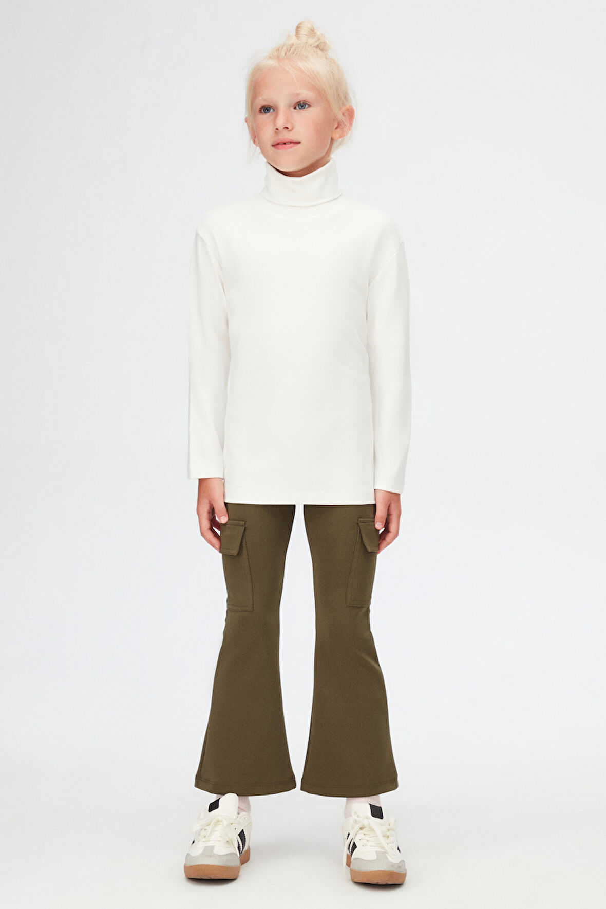 Ekru Basic Kışlık Tam Balıkçı Yaka Uzun Kollu Kız Çocuk Tişört