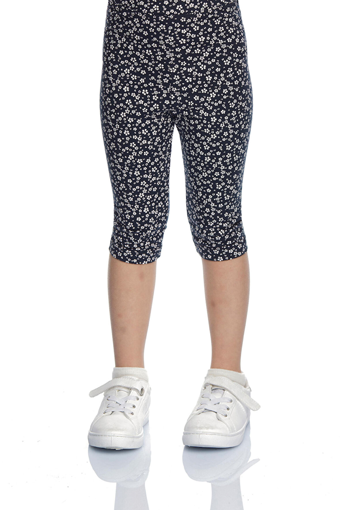 Siyah Flora Fauna Kız Çocuk Desenli Diz Altı Tayt Kapri