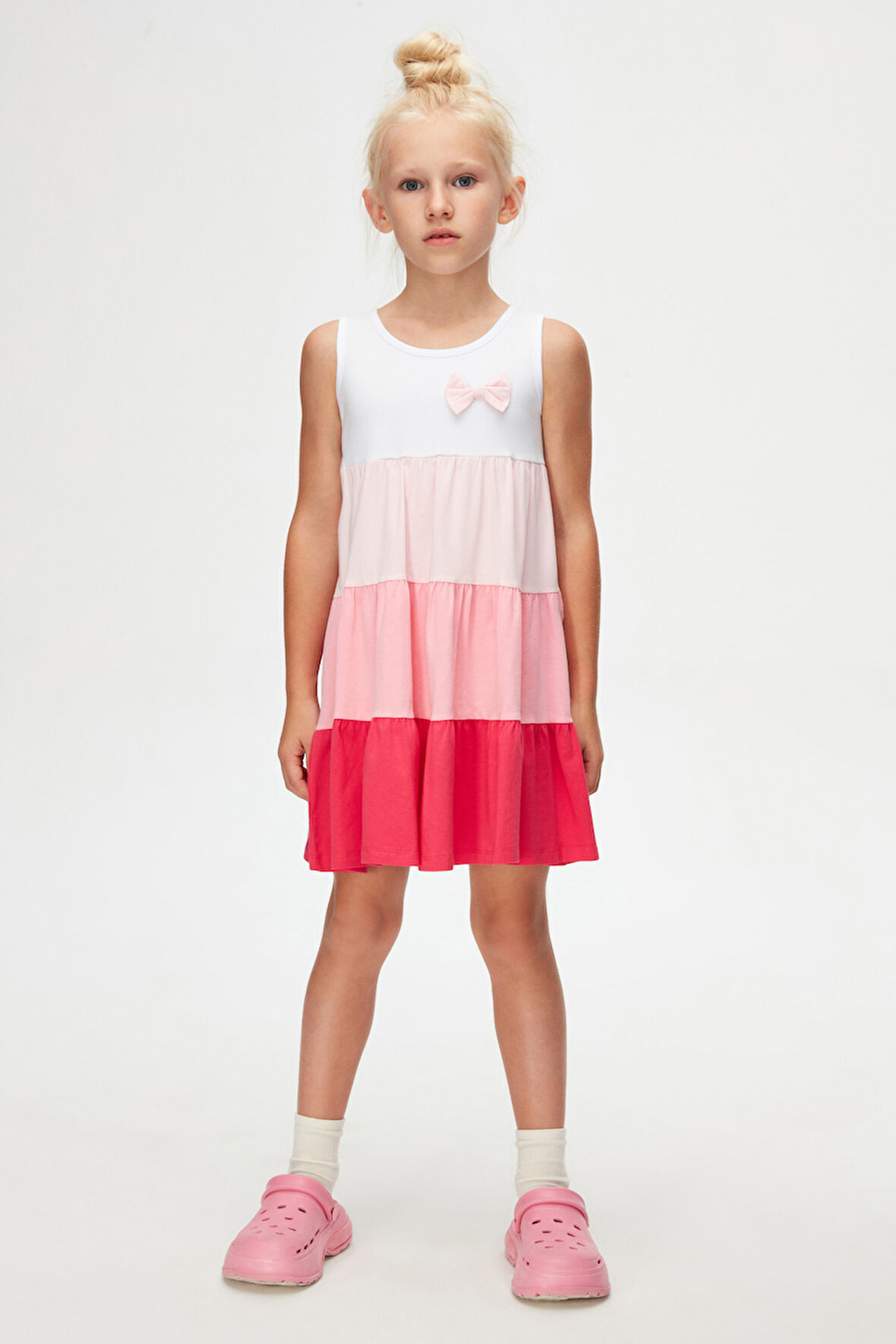 Beyaz+ Fuşya Renkli Kat Kat Kız Çocuk Askılı Elbise