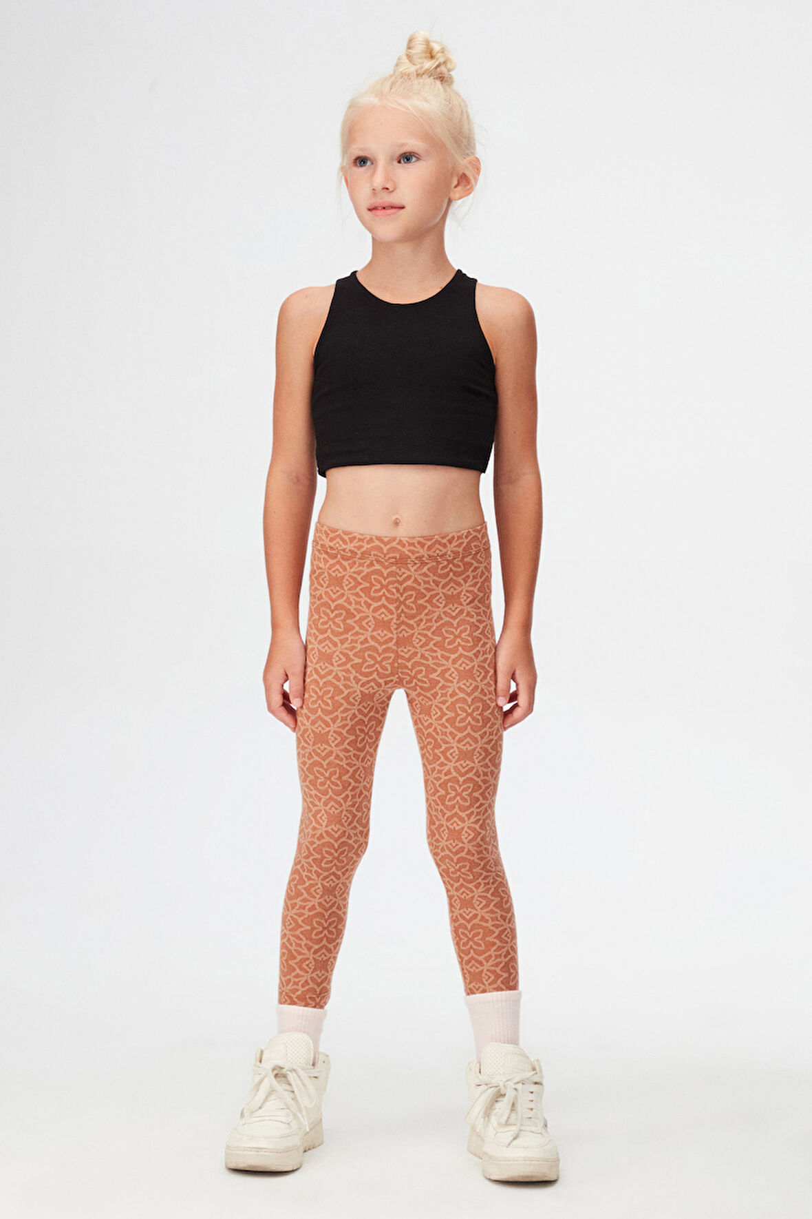 Kahverengi Yonca Desen Kız Çocuk Jakarlı Tam Boy Tayt