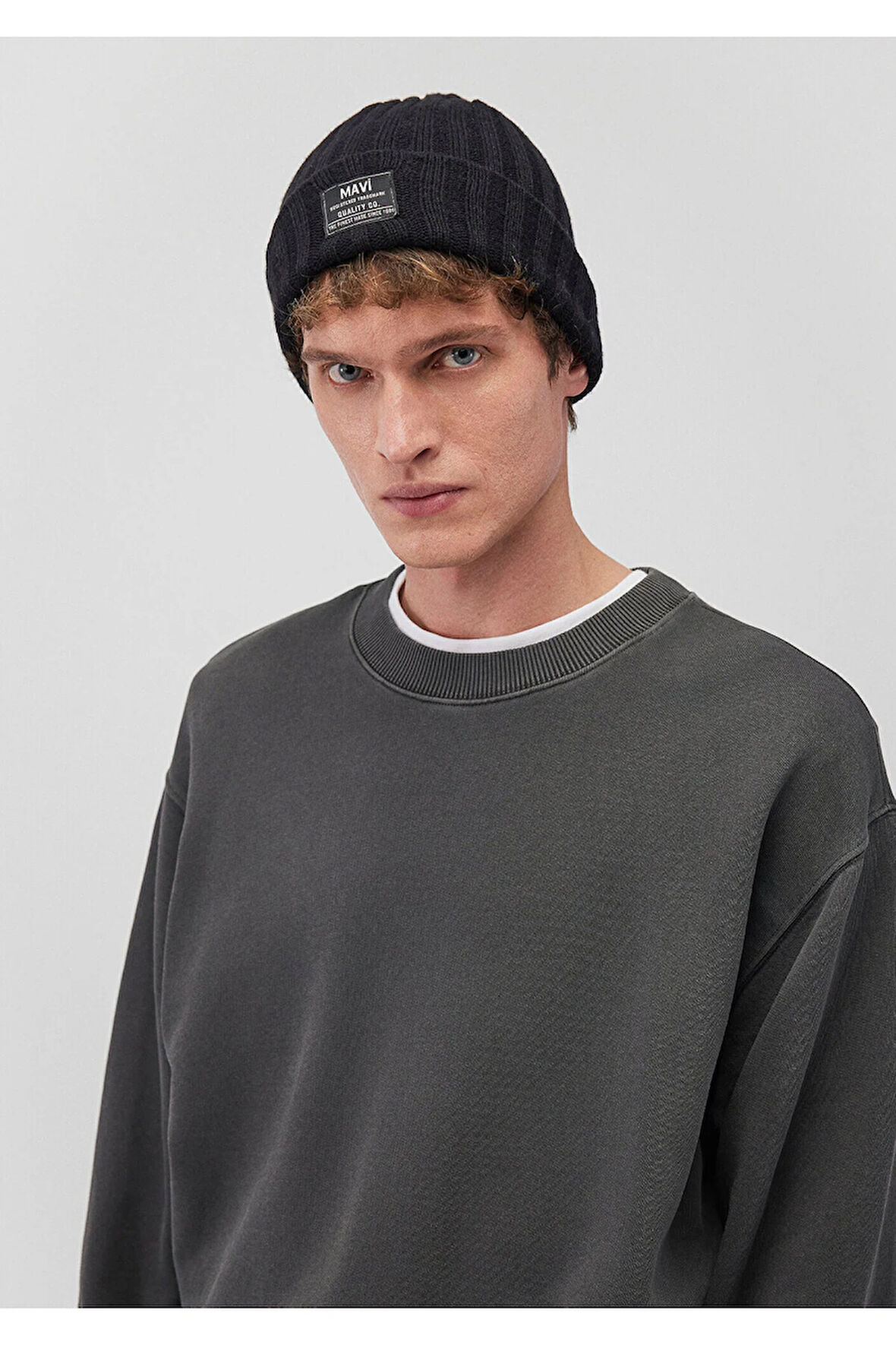 Siyah Bere 092809-900