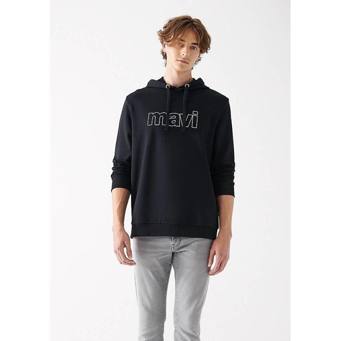 Mavi Logo Baskılı Kapüşonlu Siyah Sweatshirt 065606-900