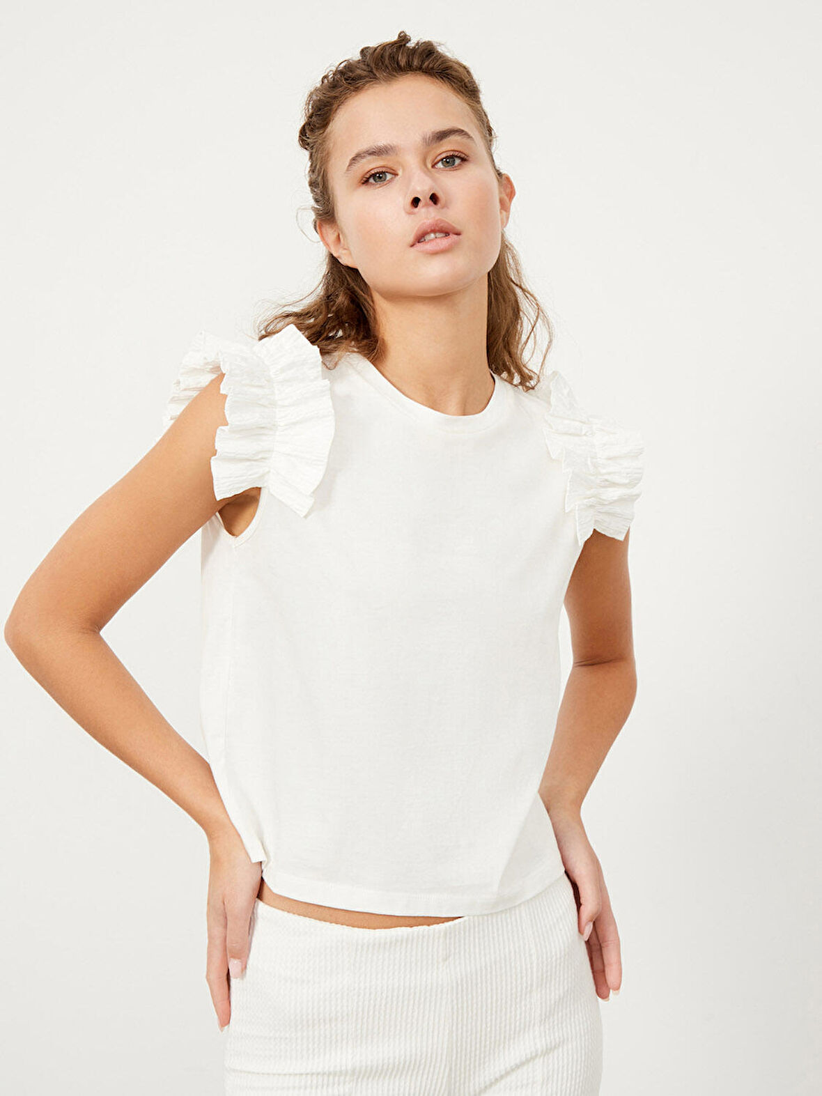 Ekru Regular Fit Pamuklu Tişört