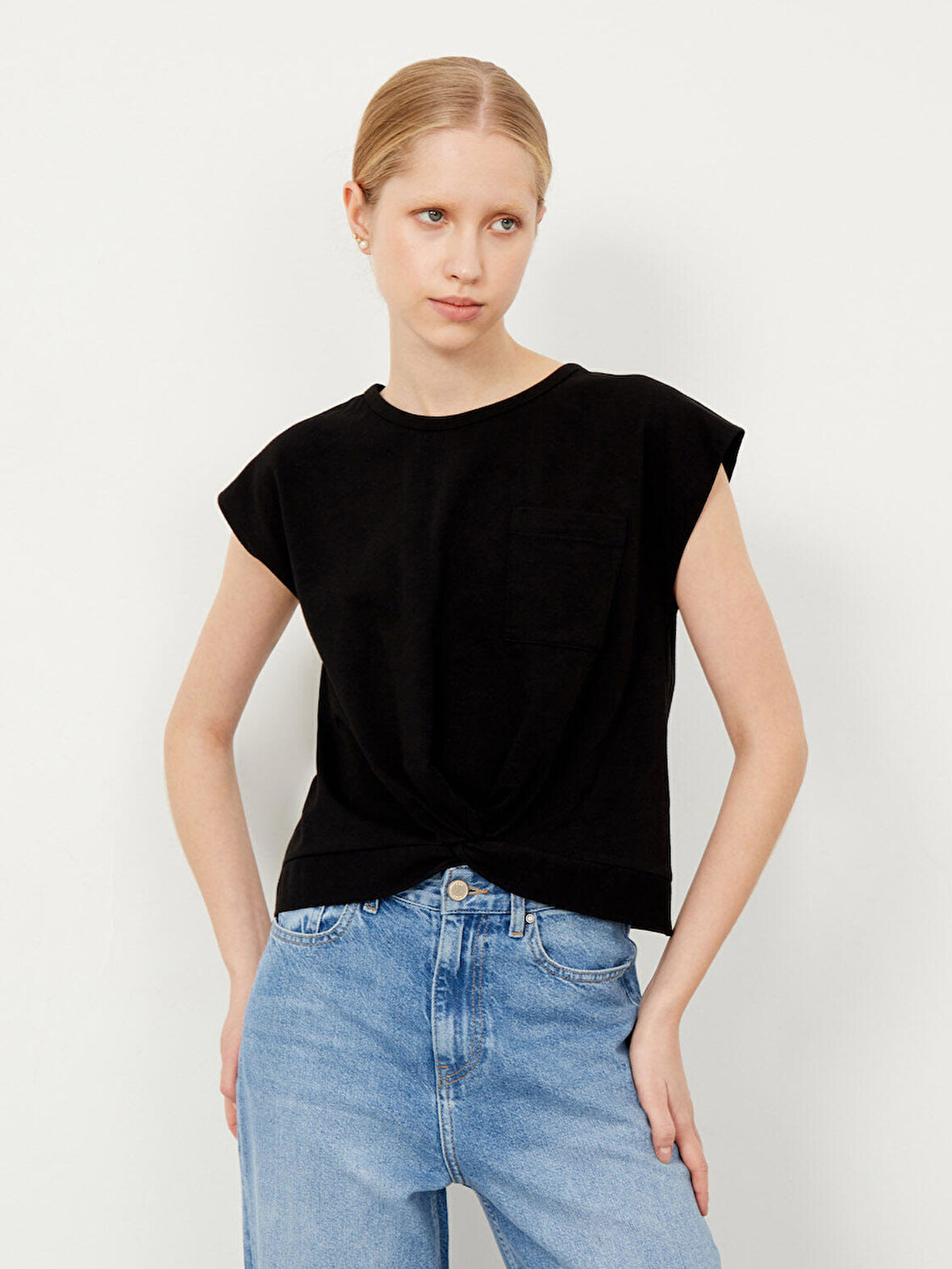 Siyah Regular Fit Pamuklu Tişört