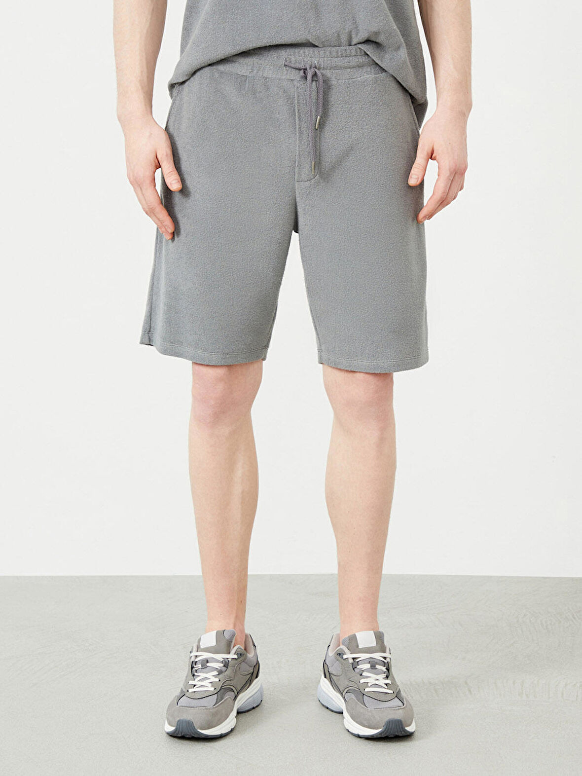 Gri Regular Fit Pamuklu Sweat Şort