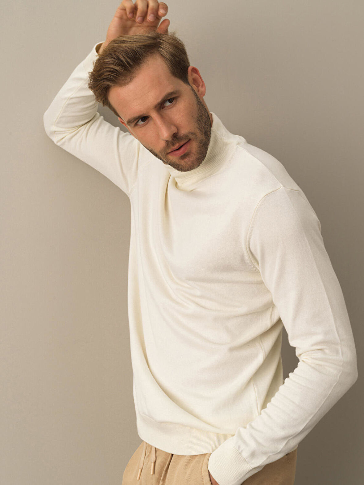 Xint Ekru Regular Fit Basic Kazak