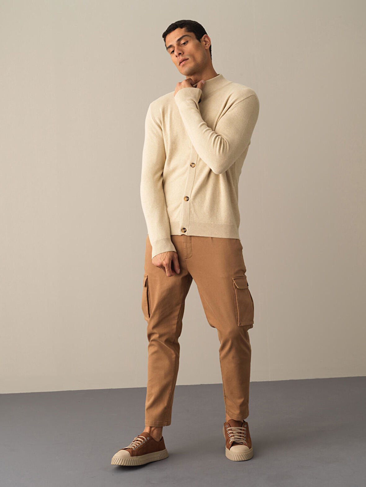 Xint Bej Düğmeli Basic Hırka