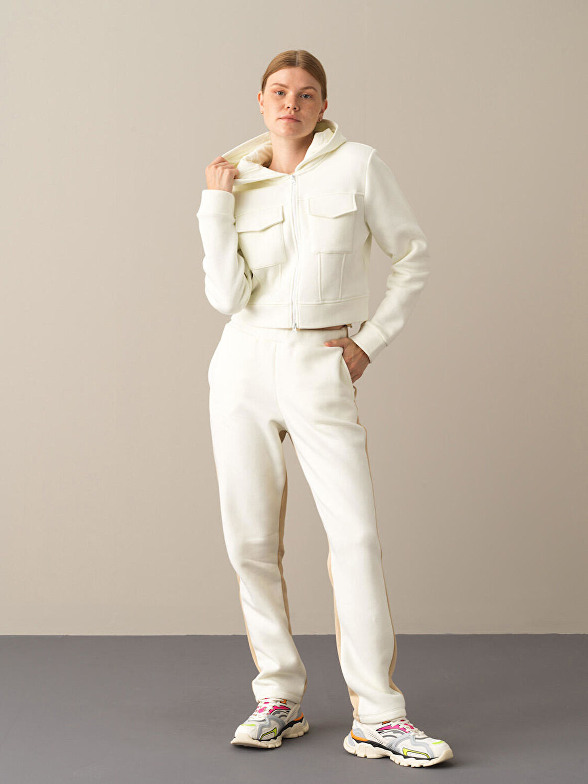 Xint Ekru Pamuklu Oversize Sweatshirt