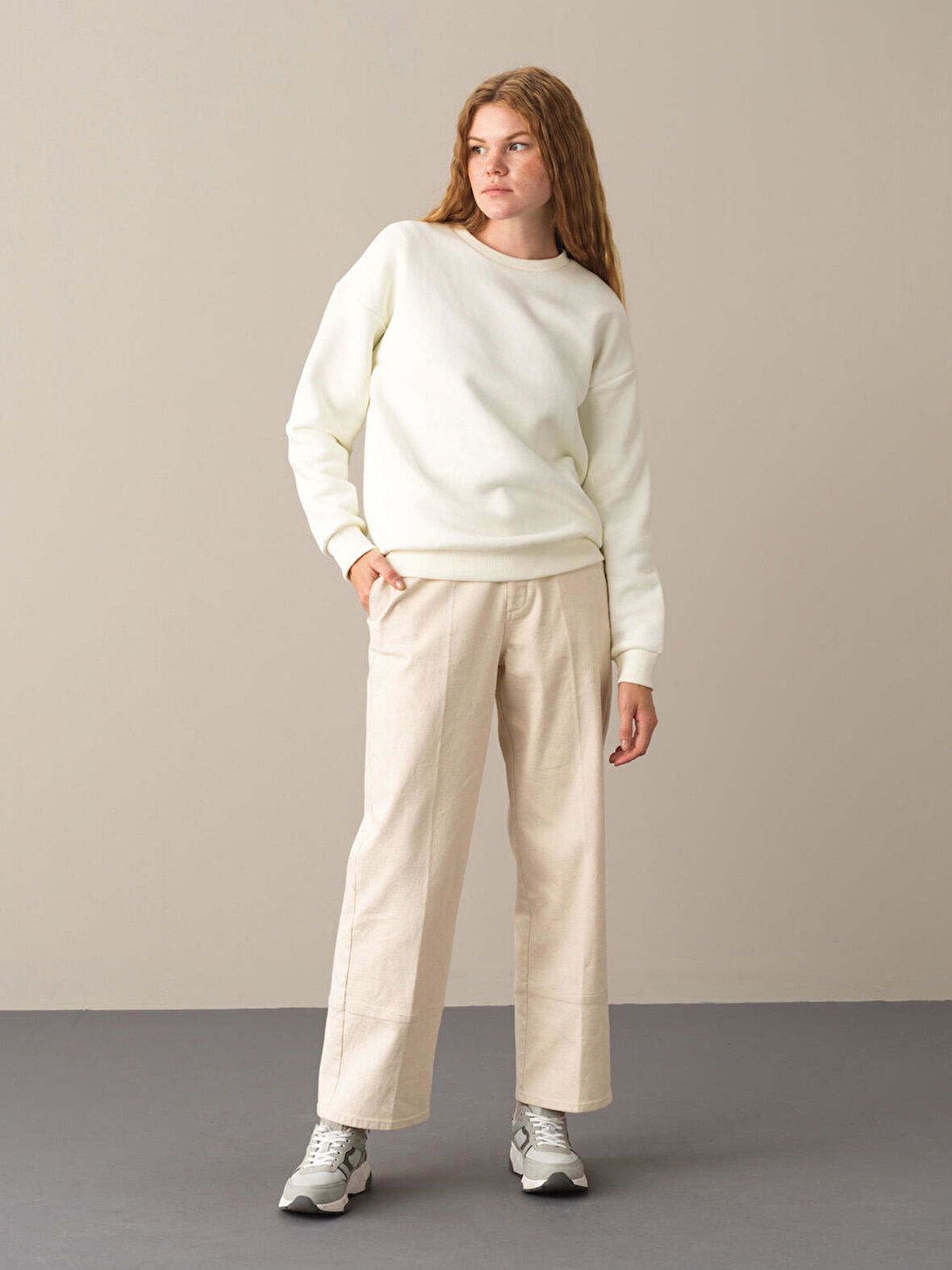 Xint Ekru Pamuklu Oversize Sweatshirt