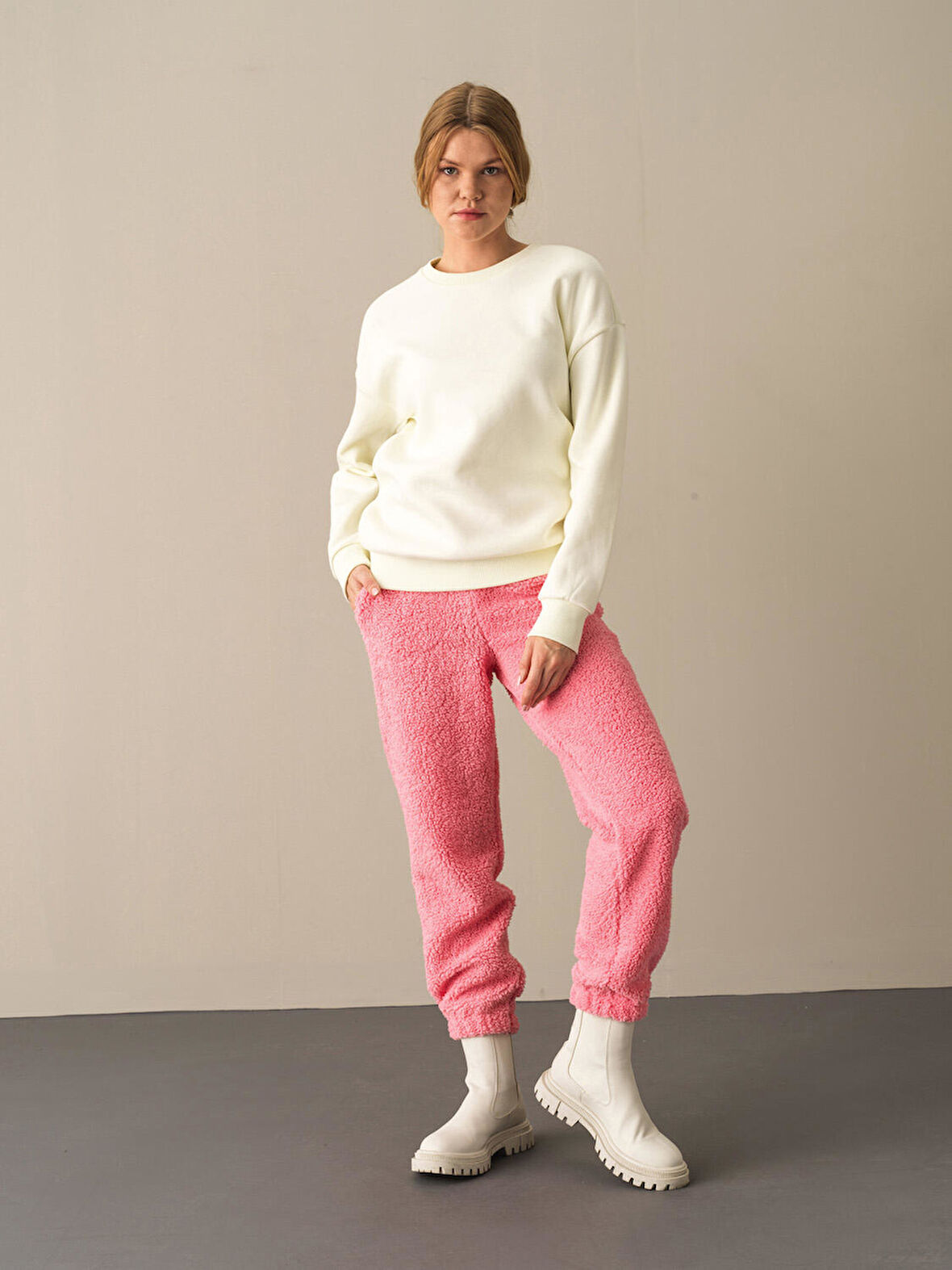 Xint Ekru Oversize Baskılı Sweatshirt