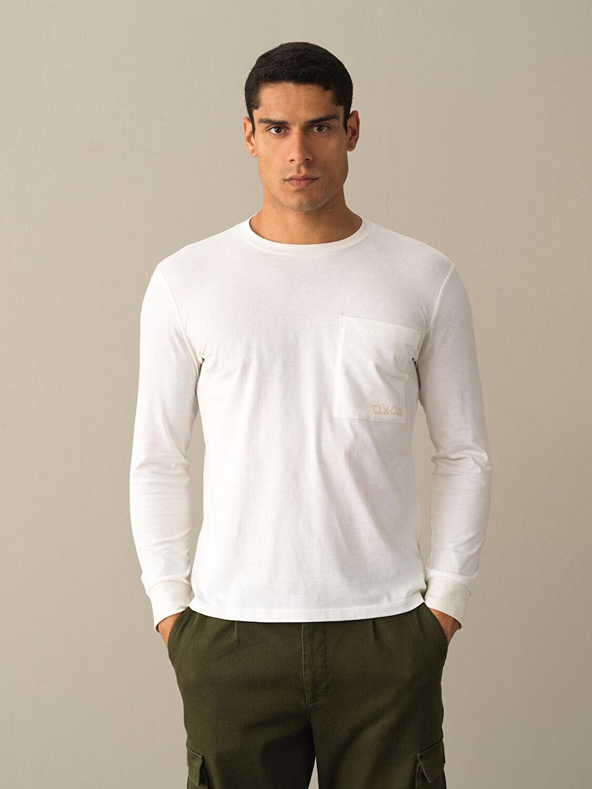 Xint Beyaz %100 Pamuk Regular Fit Tişört