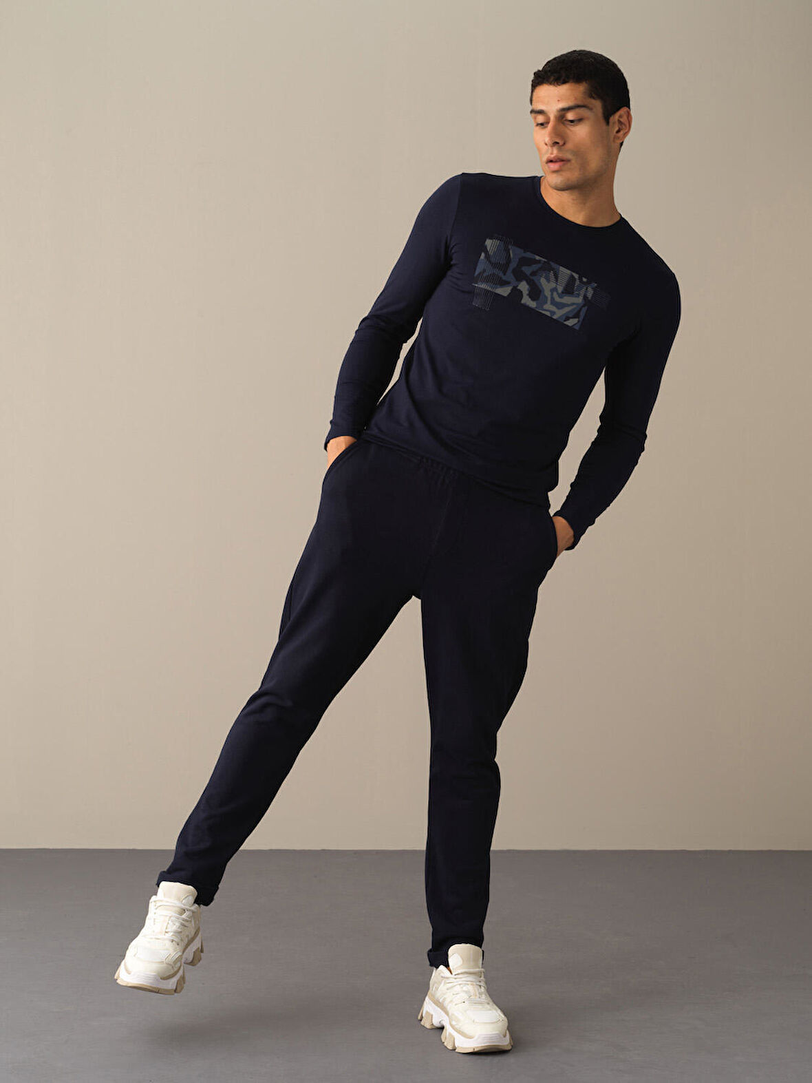 Xint Lacivert Regular Fit Jogger Pantolon