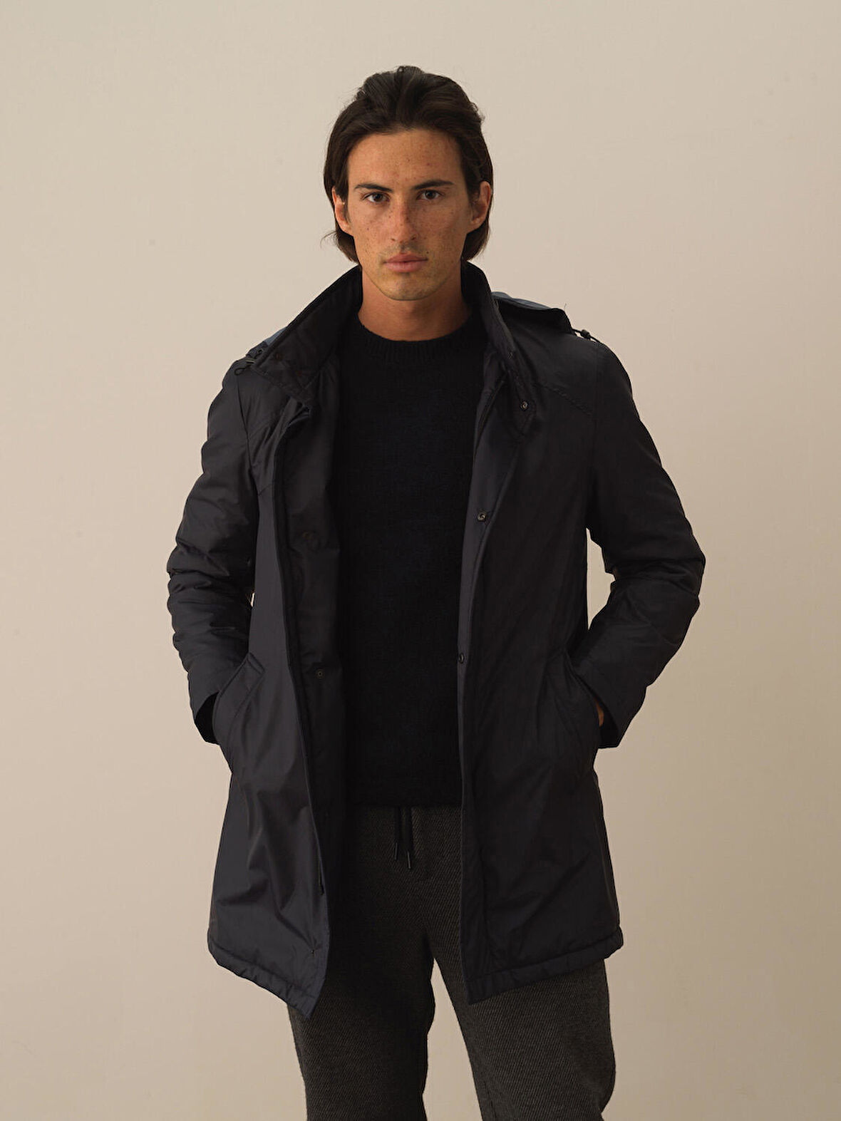 Xint Siyah Regular Fit Uzun Şişme Kaban