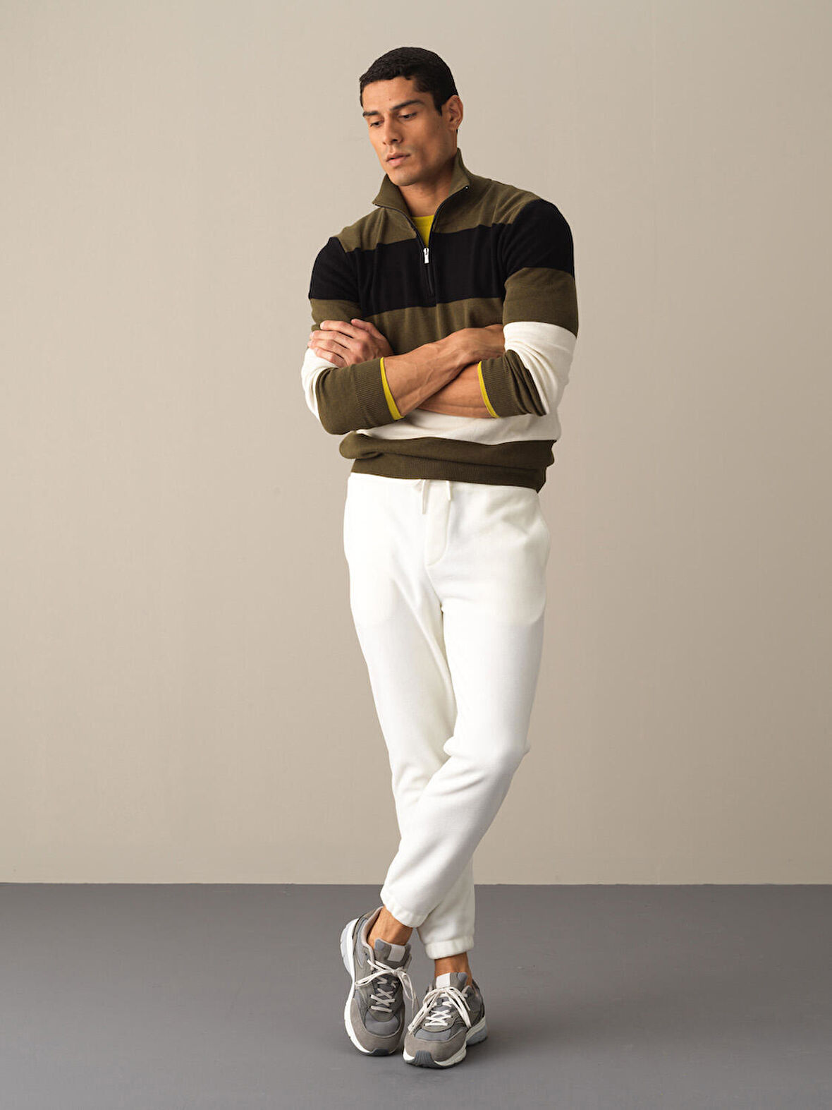 Xint Beyaz Regular Fit Polar Sweat Pantolon