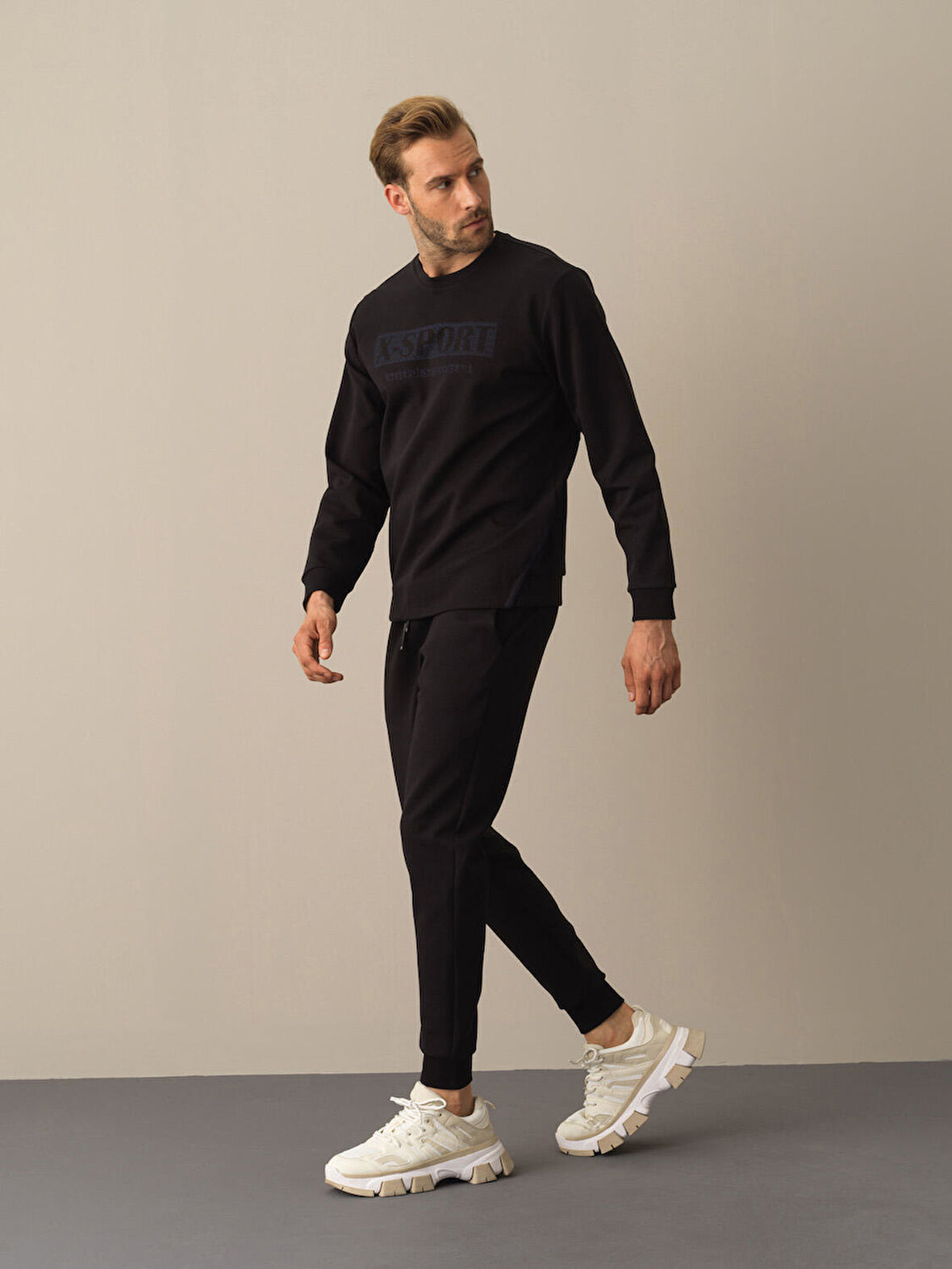 Xint Siyah Pamuklu Jogger Pantolon