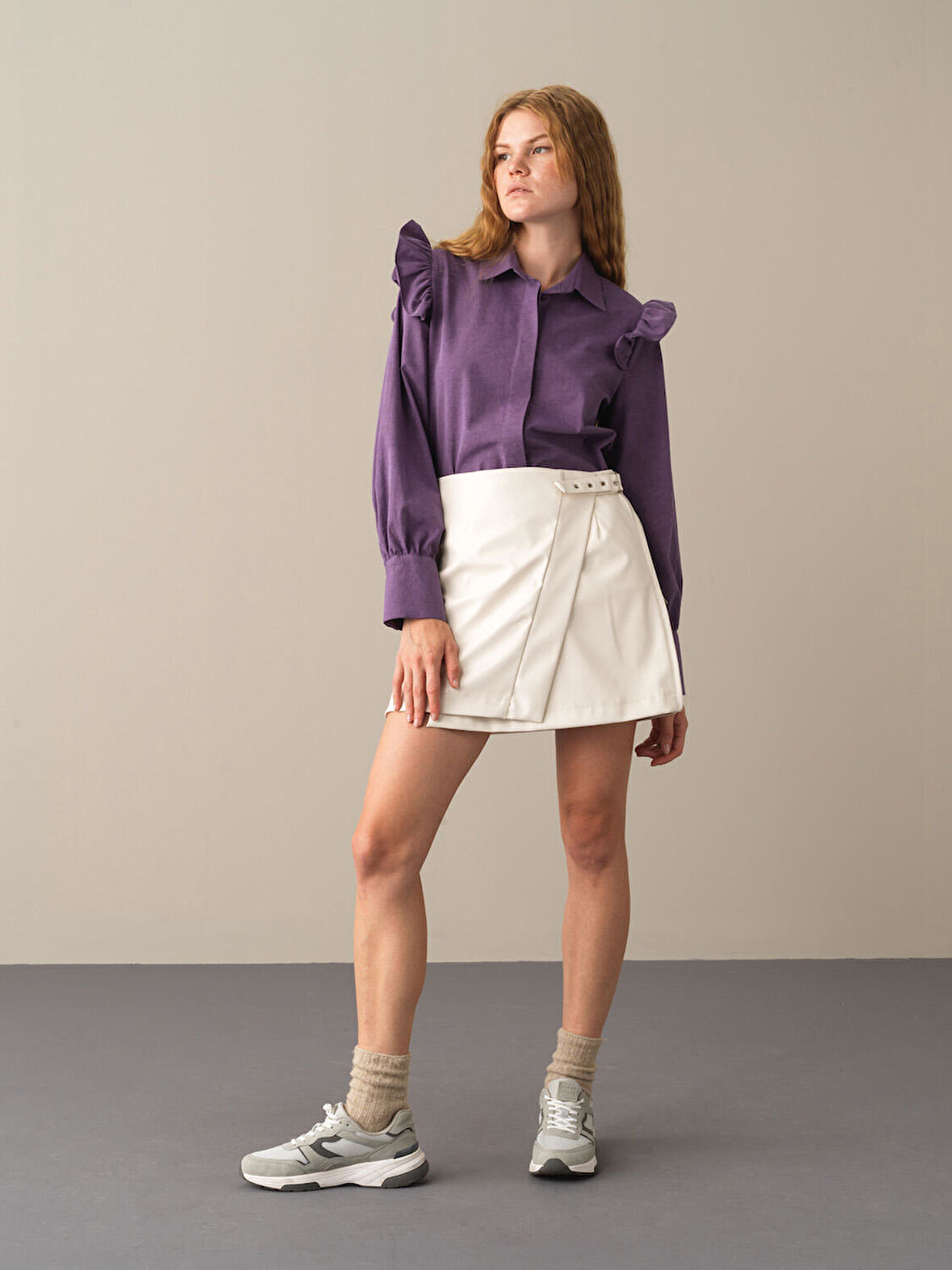 Xint Ekru Regular Fit Deri Görünümlü Etek