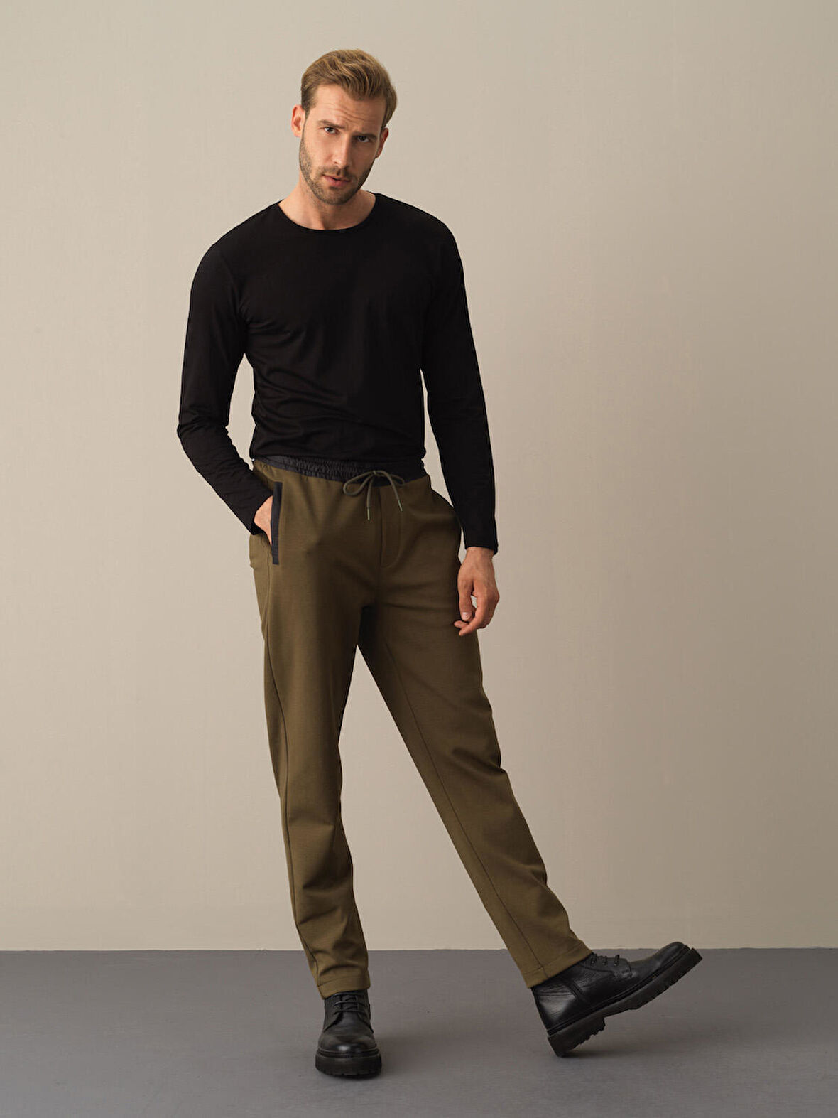 Xint Haki Pamuklu Sweat Pantolon