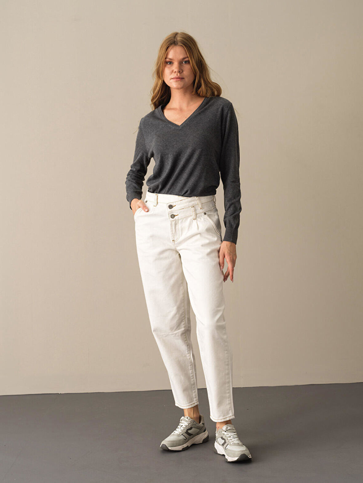 Xint Antrasit Regular Fit Basic Kazak