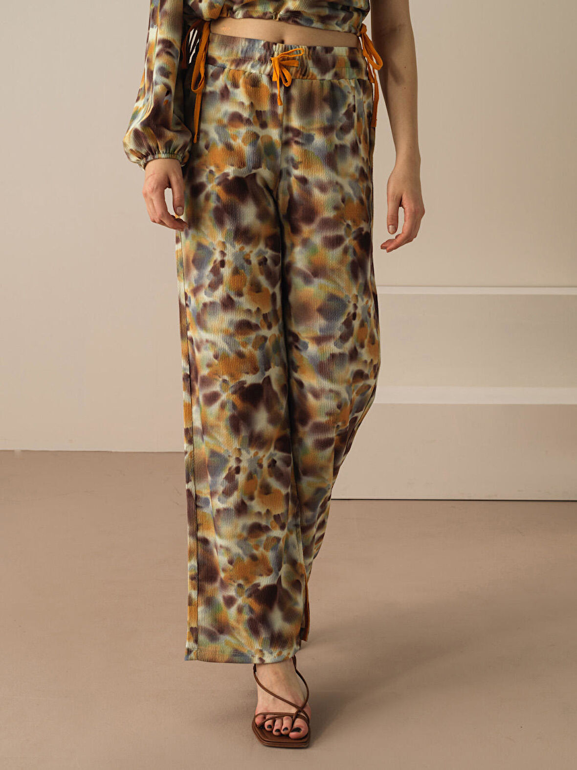 Taş Rengi Regular Fit  Pantolon