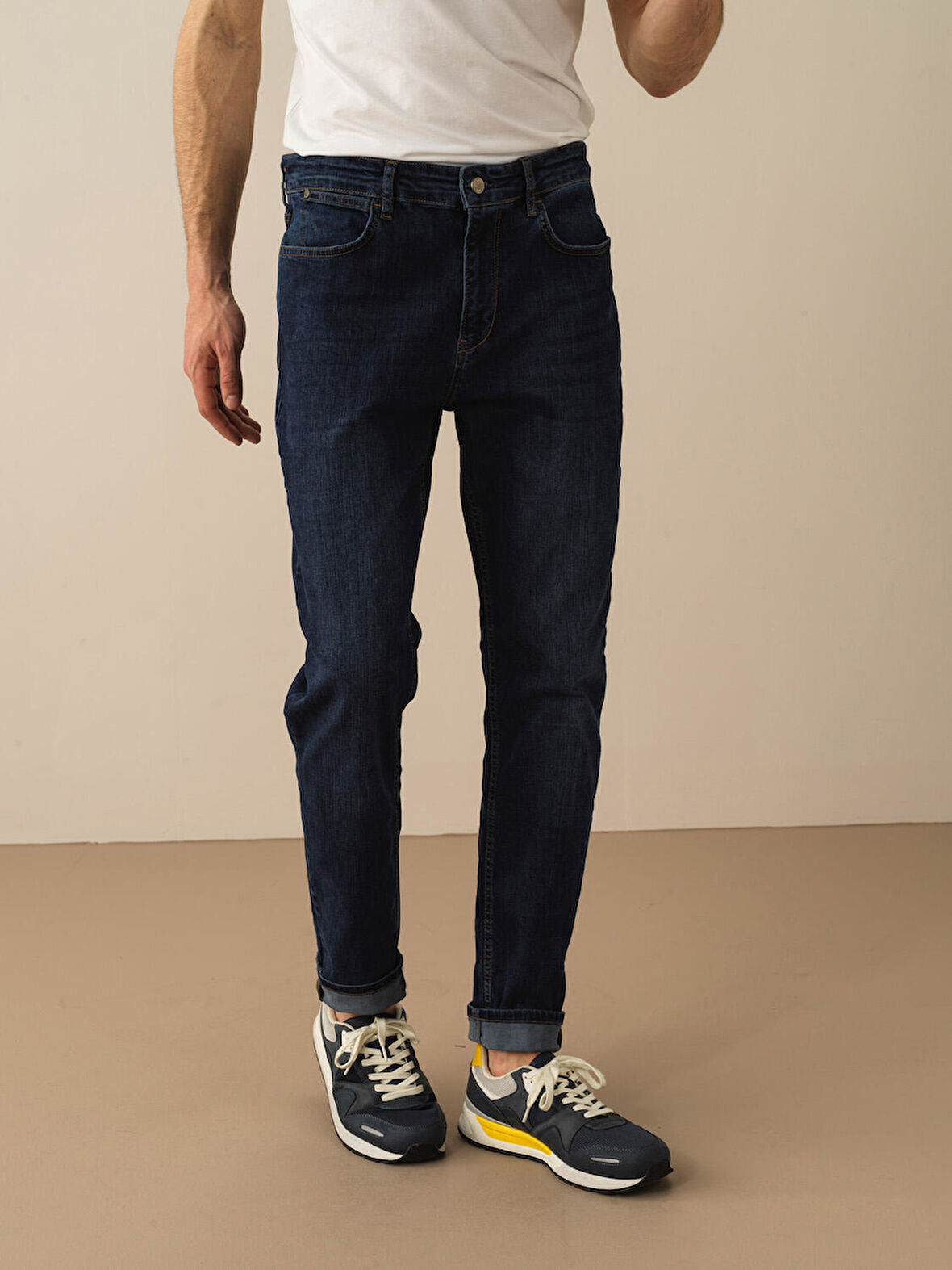 Lacivert Slim Fit Pamuklu Denim Pantolon